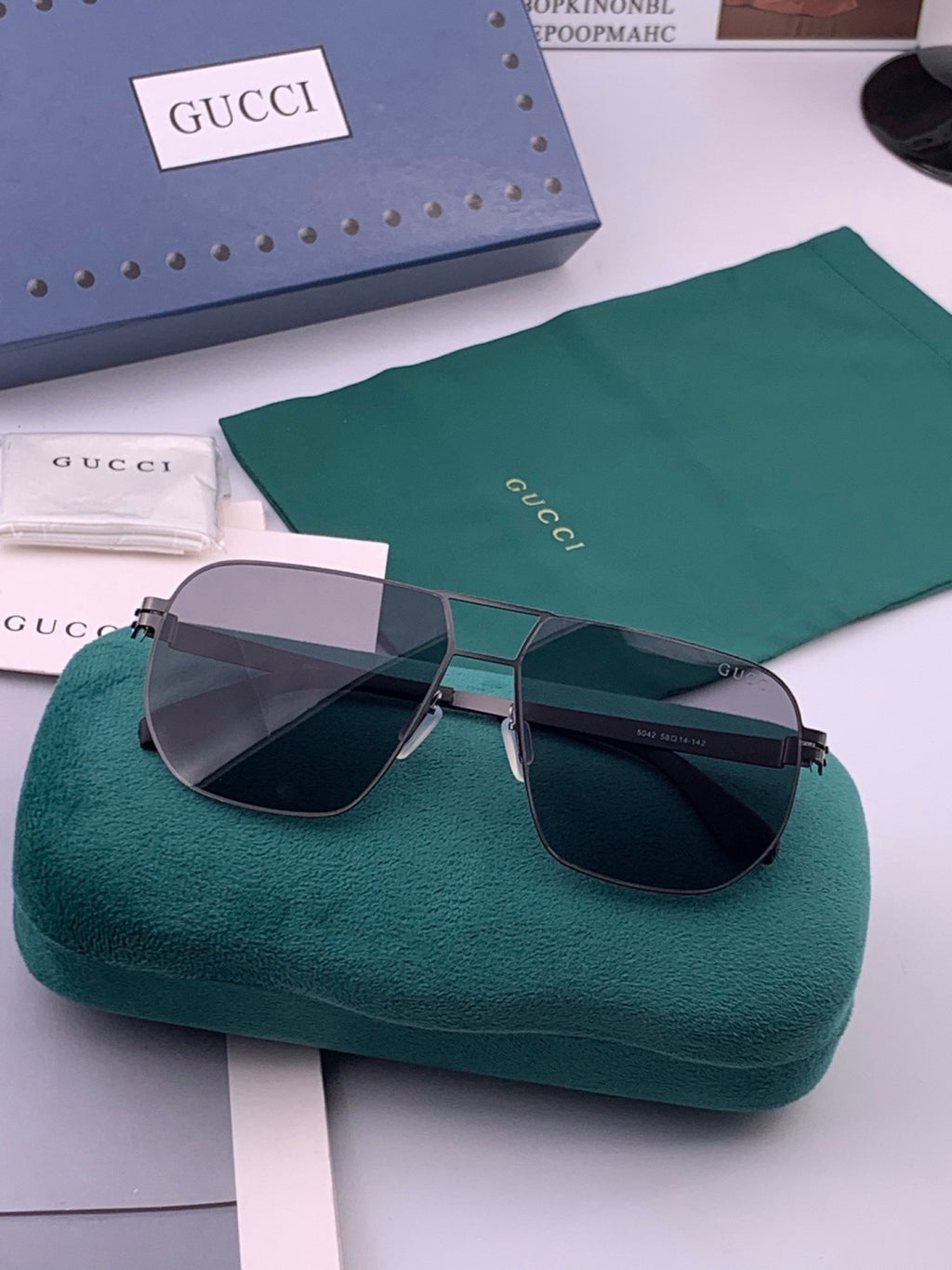 Gucci G2504 Fashion Black Lens Sunglasses for Men & Women - 415064 - detail image 8