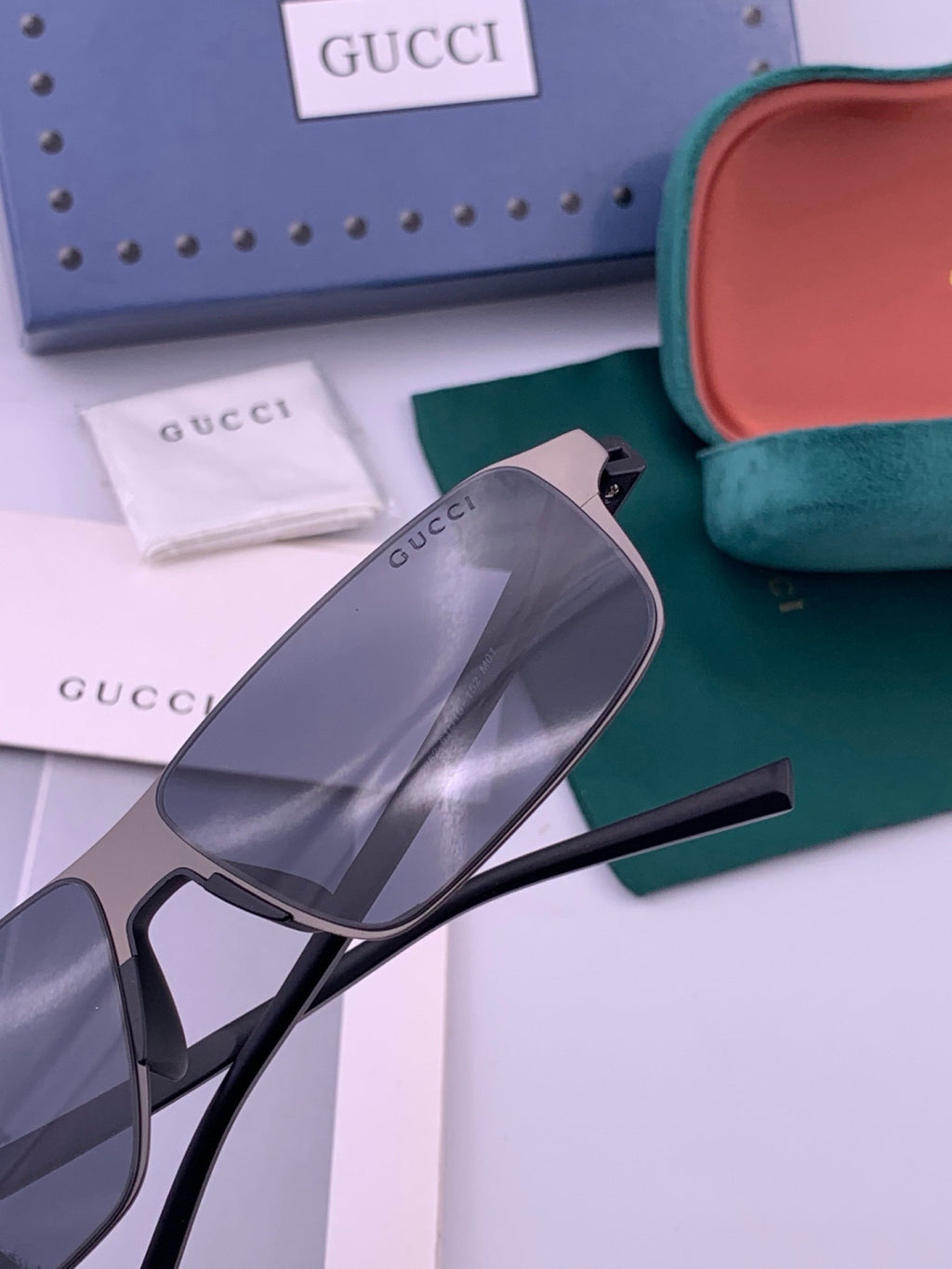 Gucci G2225 Polarized Aviator Gold Lens Sunglasses for Men - 415067 - detail image 3