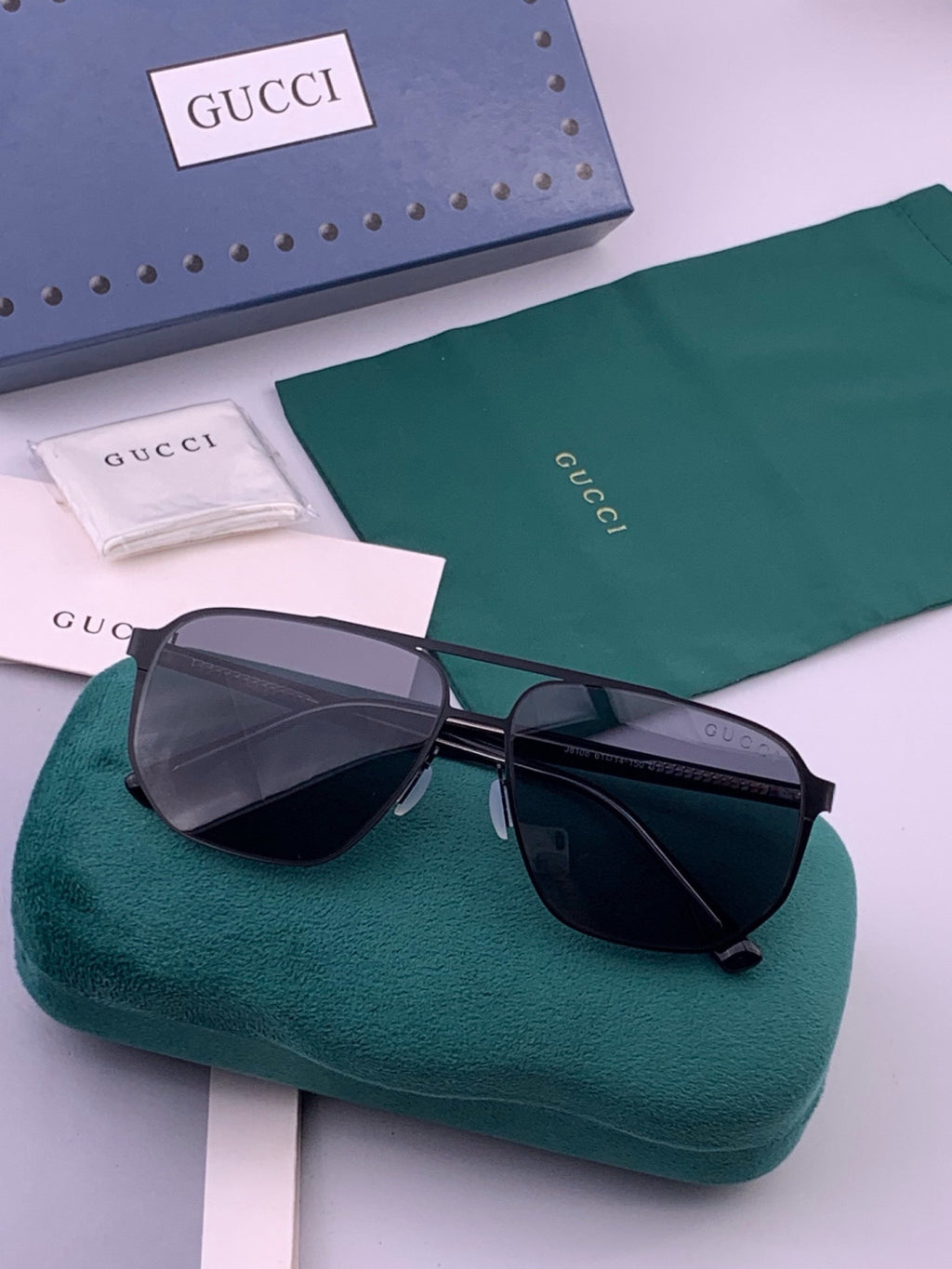 Gucci G3380 Polarized Aviator Gold Lens Sunglasses for Men - 415075 - detail image 7