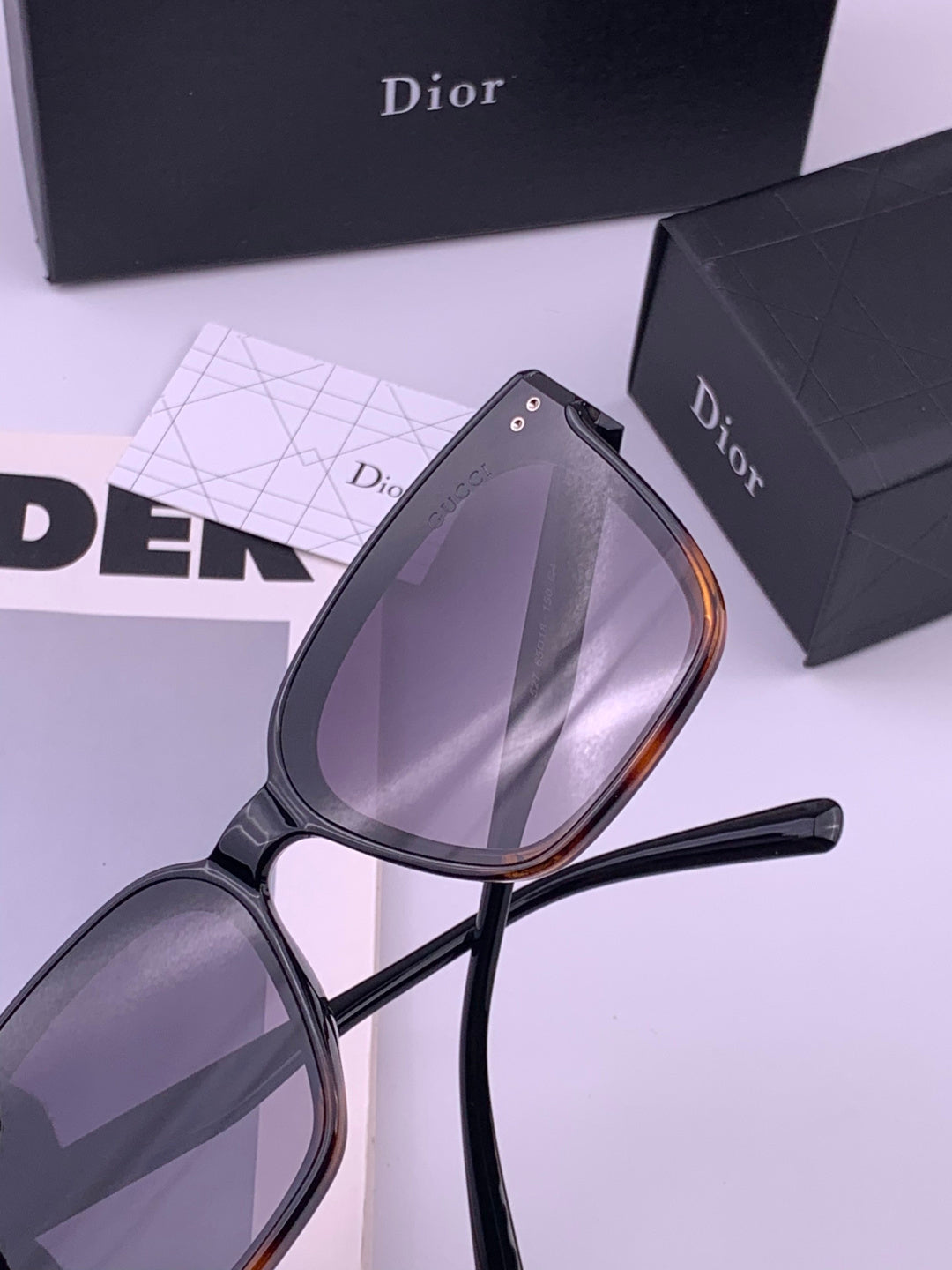 Gucci G752 Polarized Square Brown Lens Sunglasses for Women - 415037 - detail image 2