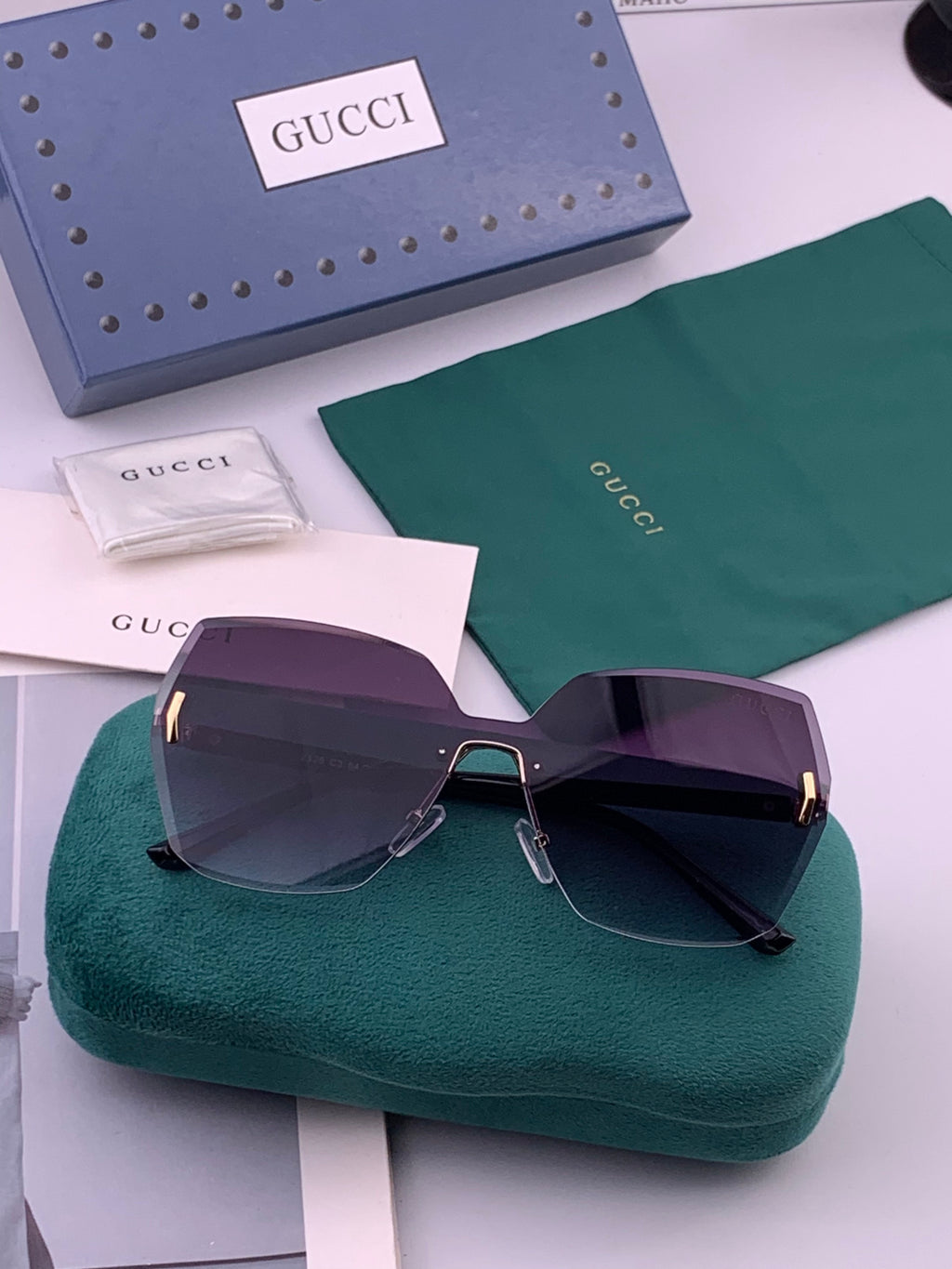 Gucci G8212 Polarized Rimless Black Lens Sunglasses for Men & Women - 415051 - detail image 6