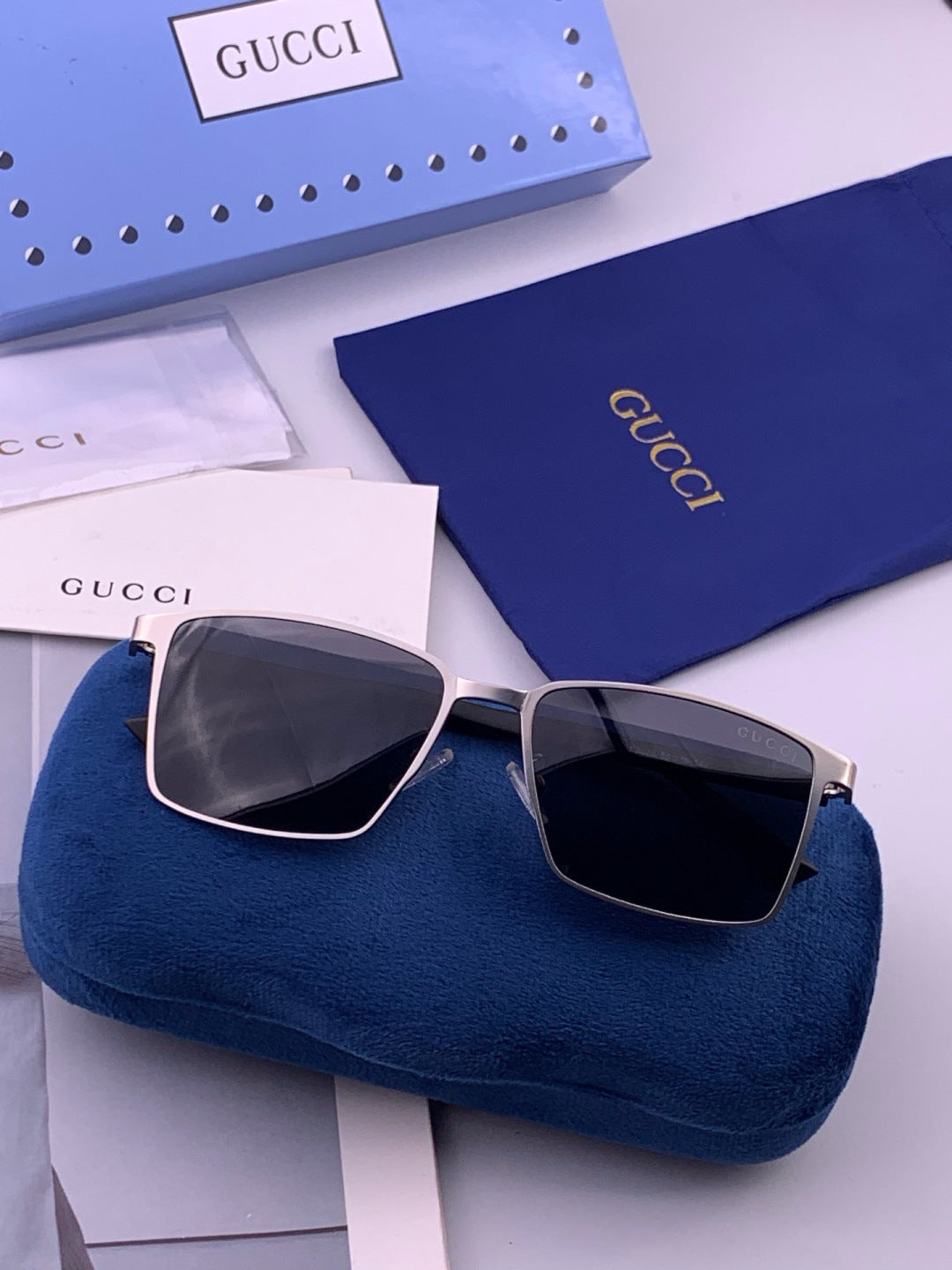 Gucci G6807 Polarized Aviator Gold Lens Sunglasses for Men & Women - 415023 - detail image 6