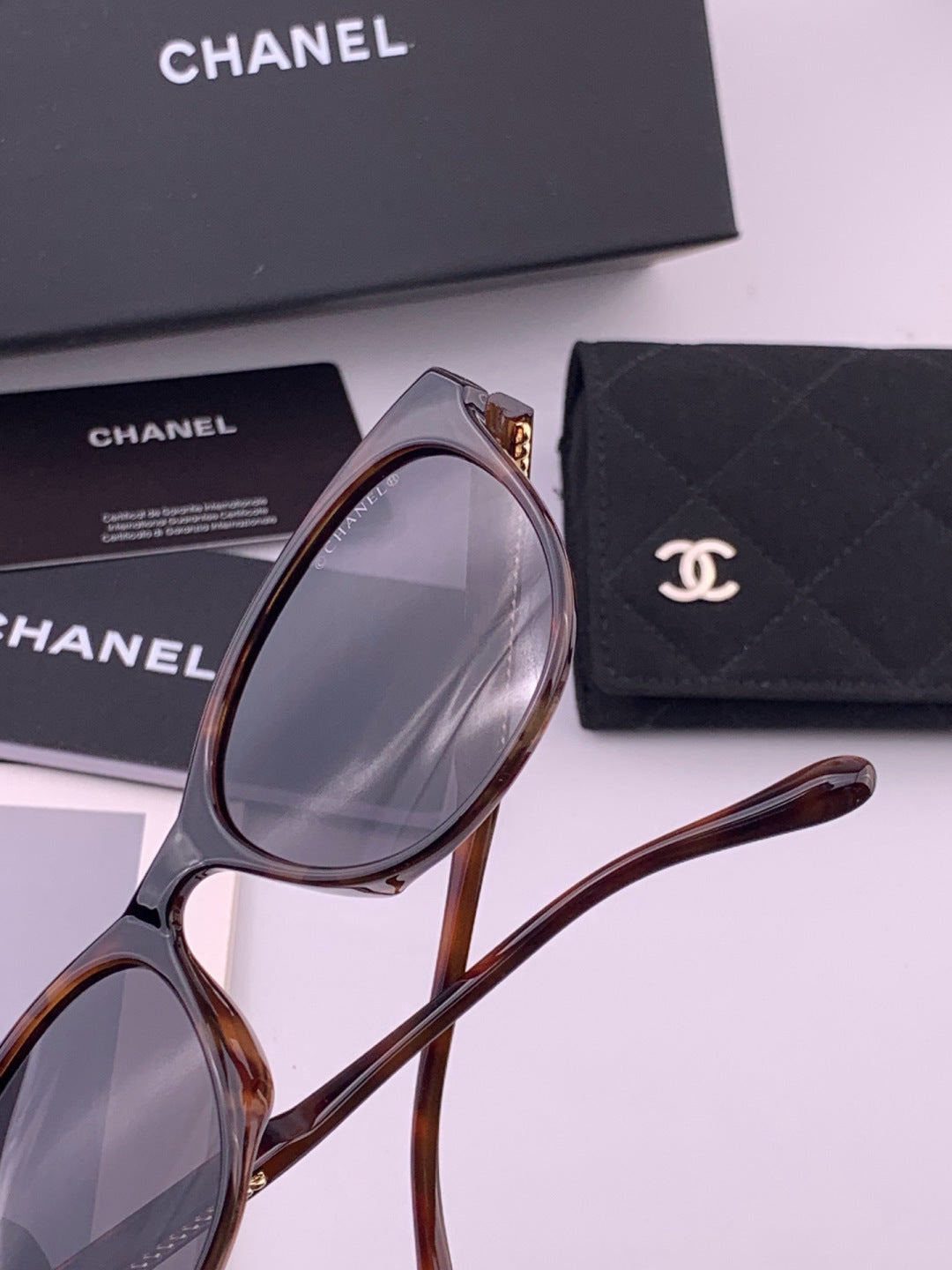 Chanel CH7821 Polarized Round Brown Lens Sunglasses for Men & Women - 415238 - detail image 4
