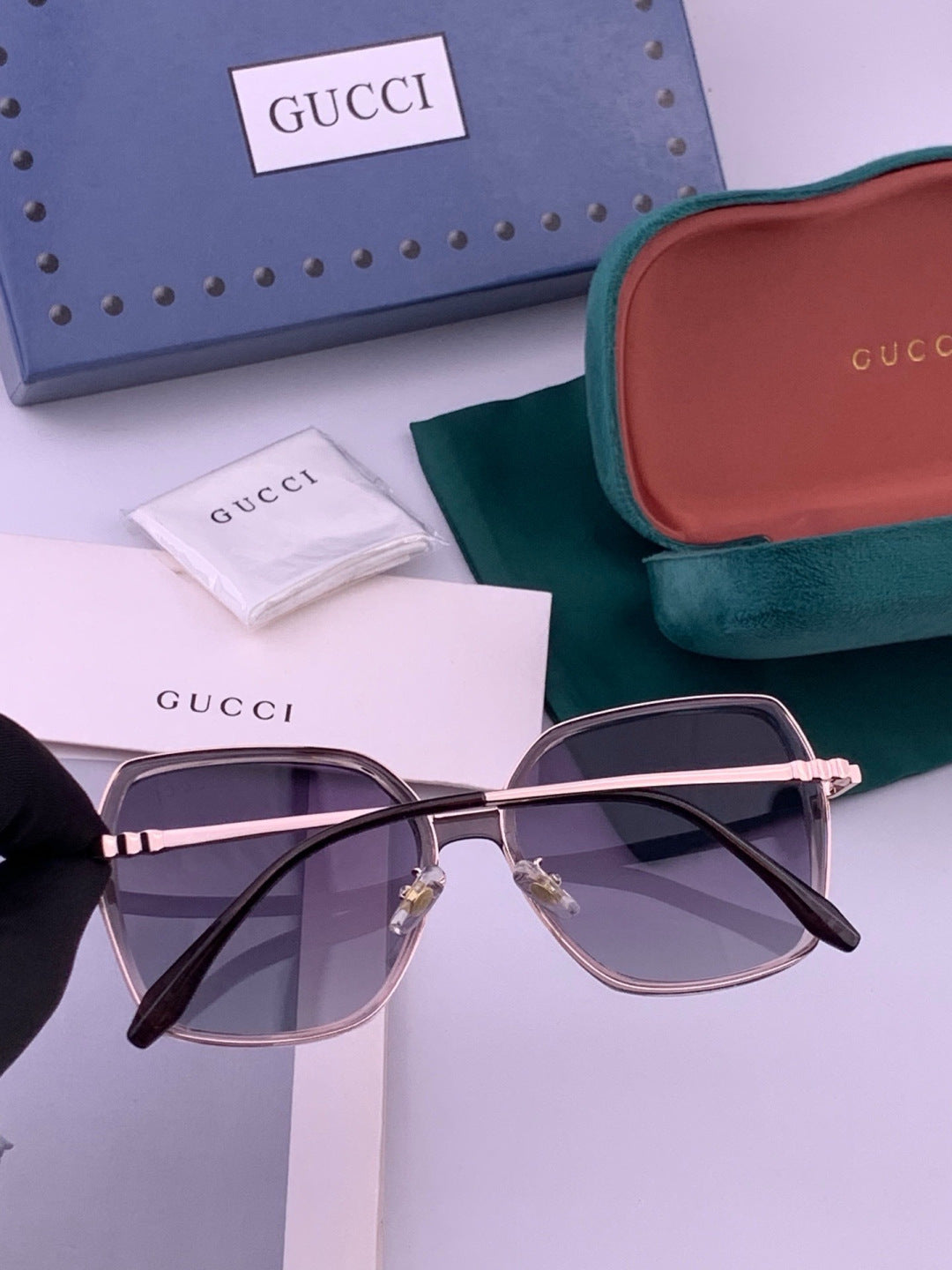 Gucci G6640 Polarized Round Red Lens Sunglasses for Women - 415031 - detail image 7