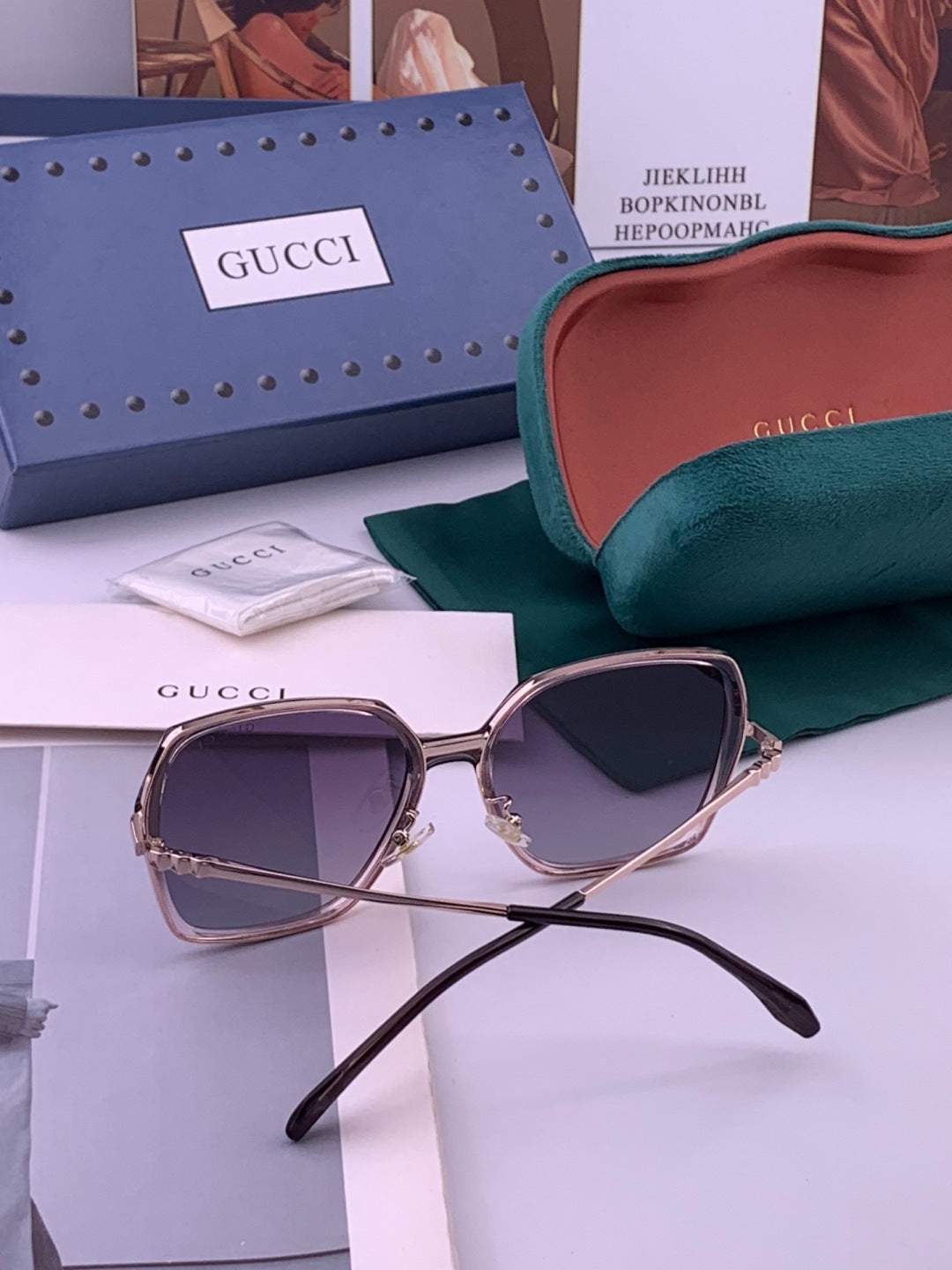 Gucci G6640 Polarized Round Red Lens Sunglasses for Women - 415031 - detail image 6