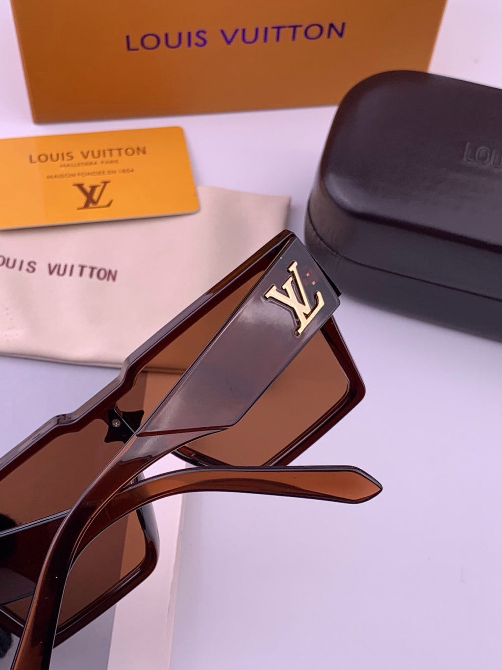 Louis Vuitton L7600 Square Black Lens Sunglasses for Women - 414845 - detail image 5