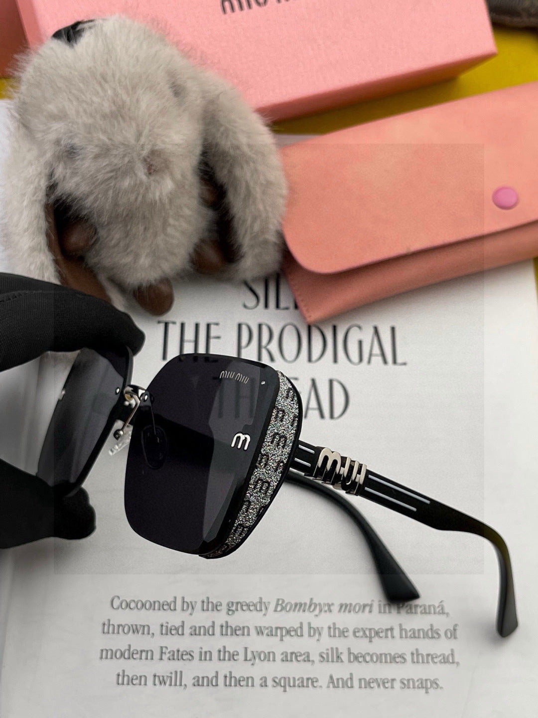 Miu Miu M2100 Fashion Gold Lens Sunglasses for Men & Women - 416243 - detail image 5