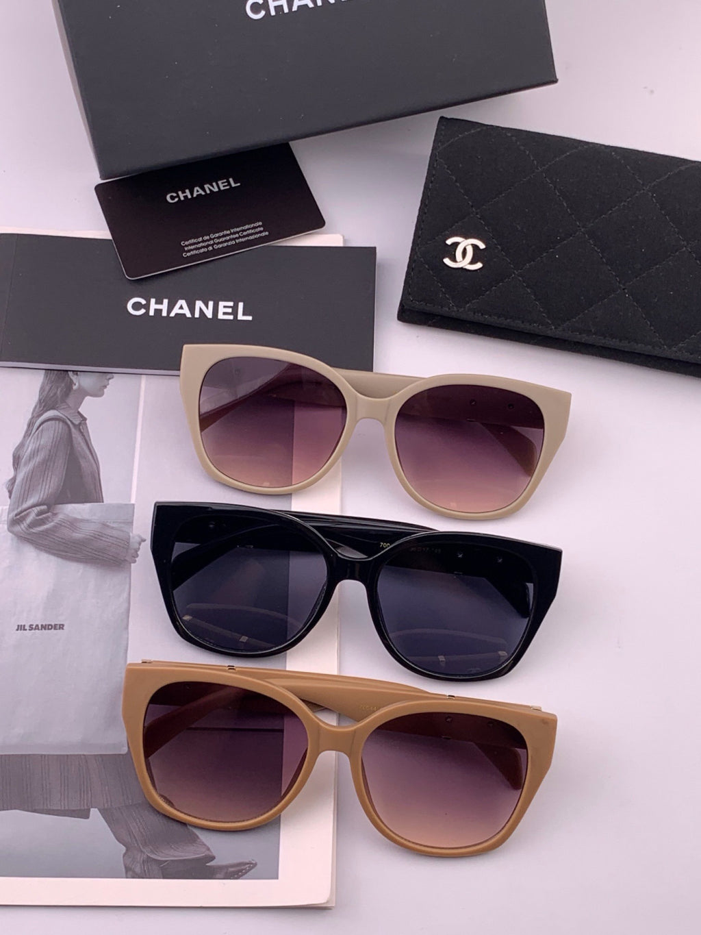 Chanel CH47004 Oversized Purple Lens Sunglasses for Men & Women - 415233 - detail image 8