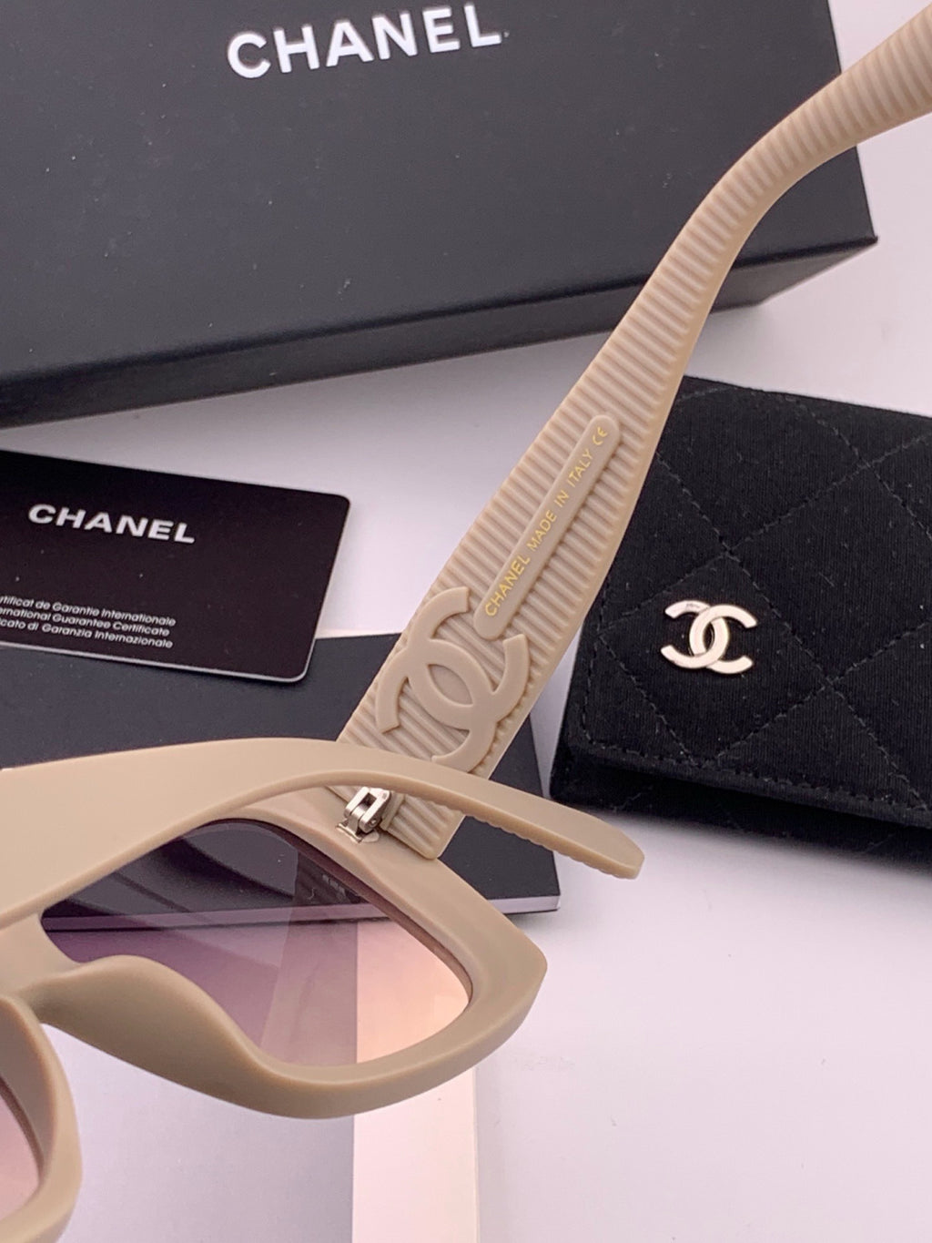 Chanel CH17005 Oversized Purple Lens Sunglasses for Men & Women - 415222 - detail image 5