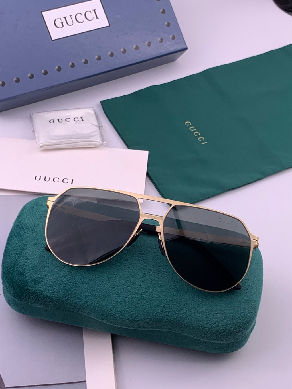 Gucci G2731 Polarized Fashion Black Lens Sunglasses for Men & Women - 415006 - detail image 6