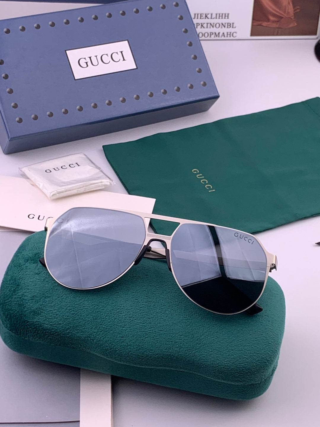 Gucci G7225 Polarized Aviator Gold Lens Sunglasses for Men - 415008 - detail image 7