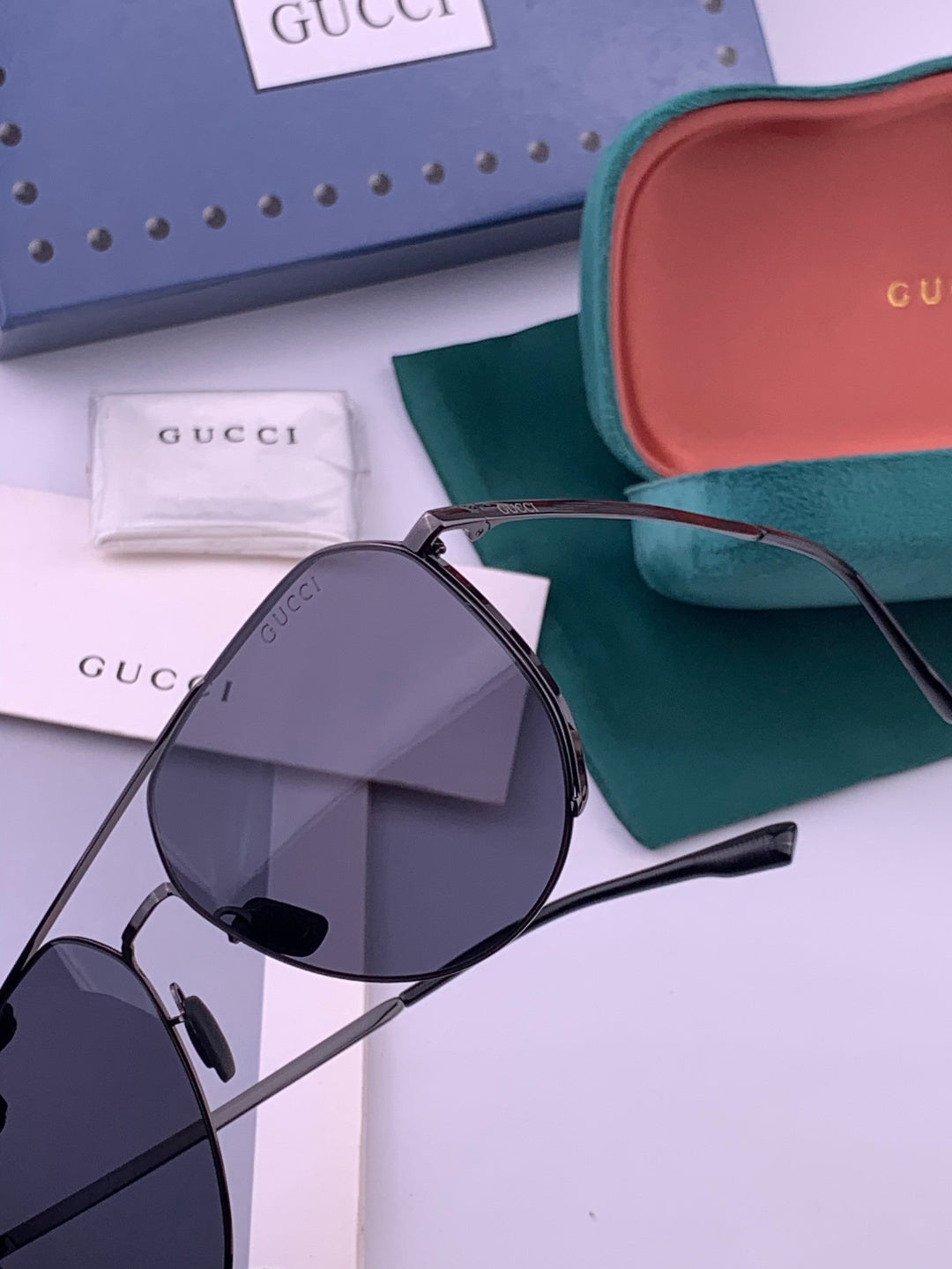 Gucci 1227 Fashion Gold Lens Sunglasses for Men & Women - 415010 - detail image 3