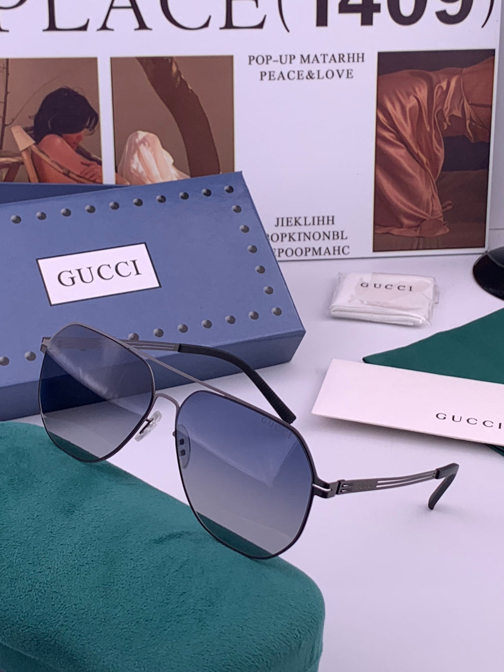 Gucci G911 Polarized Fashion Gold Lens Sunglasses for Men & Women - 415019 - detail image 2