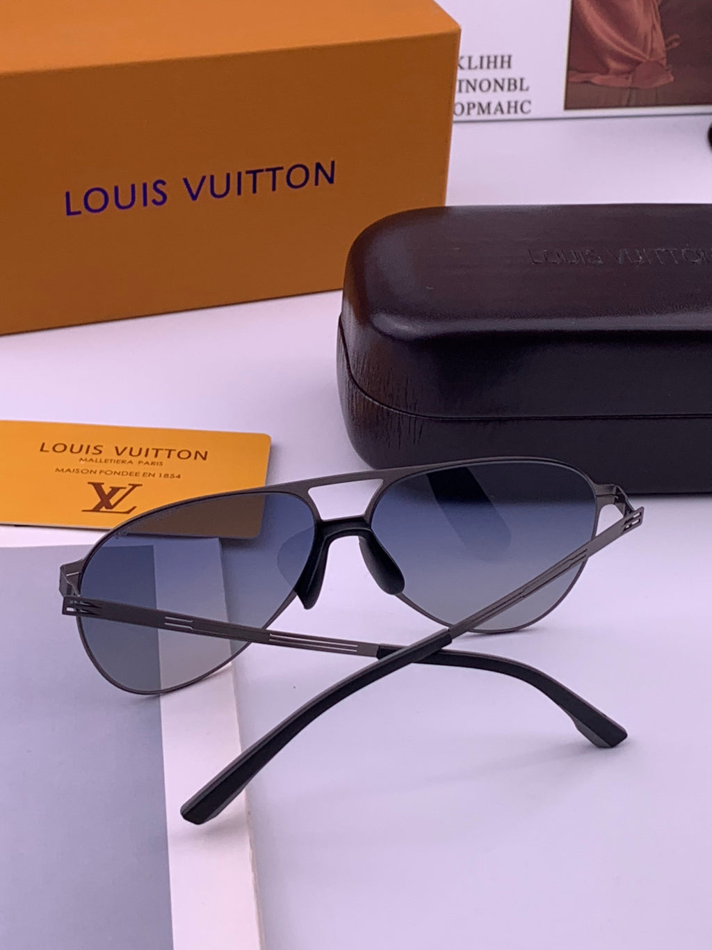 Louis Vuitton L199 Fashion Gold Lens Sunglasses for Men & Women - 414819 - detail image 5