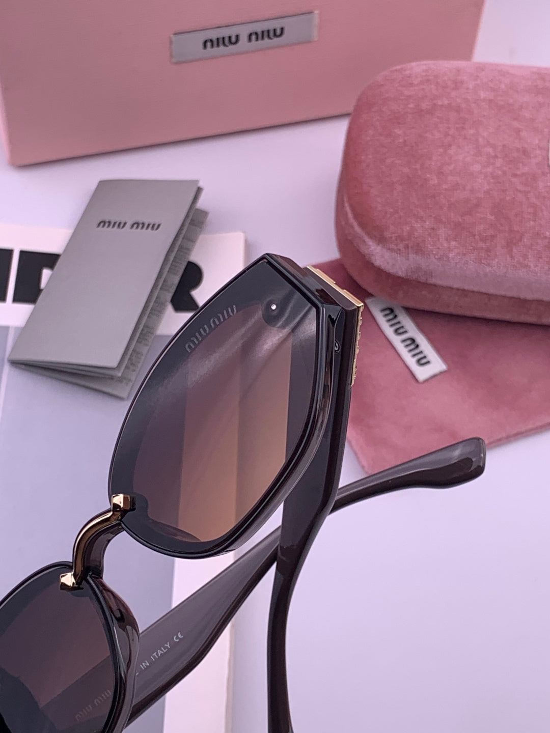 Miu Miu M7350 Fashion Black Lens Sunglasses for Men & Women - 432687 - detail image 6