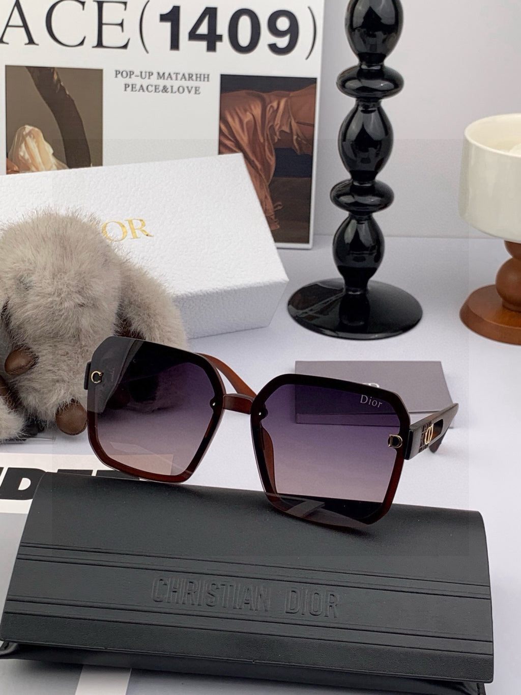 Dior CD3998 Polarized Fashion Red Lens Sunglasses for Men & Women - 431842 - detail image 3