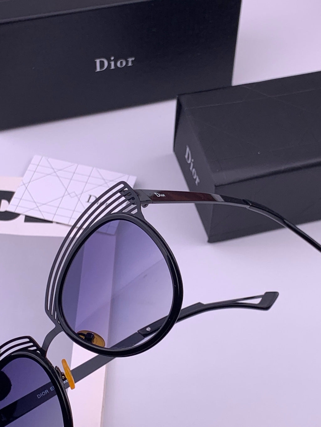 Dior CD11 Round Orange Lens Sunglasses for Women - detail image 3