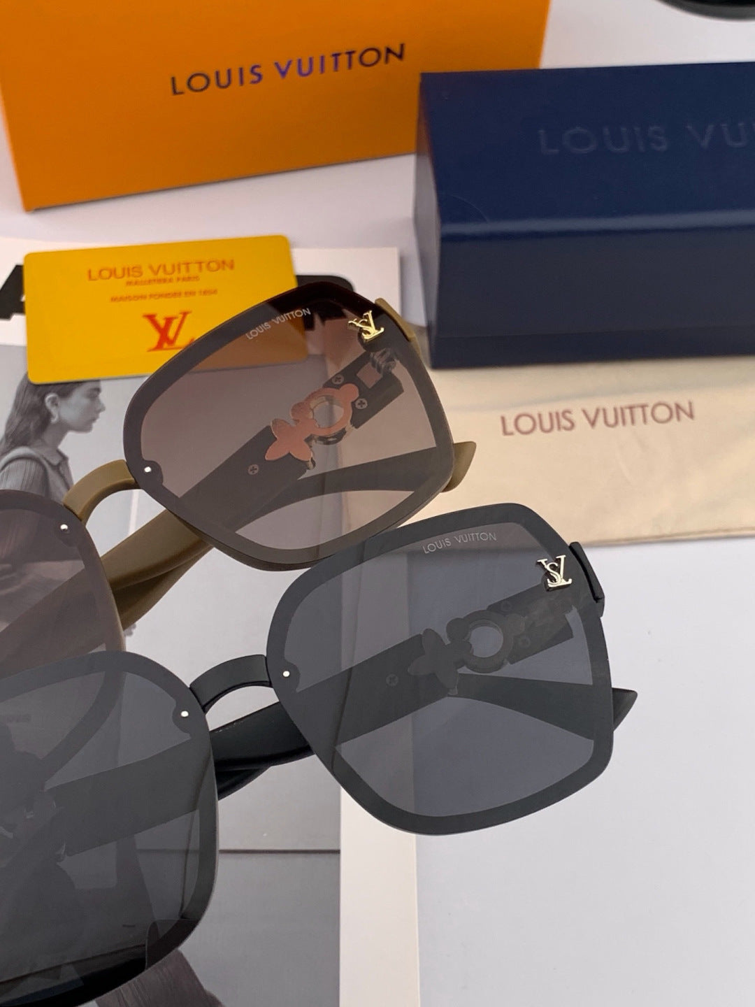 Louis Vuitton L4991 Polarized Square Gold Lens Sunglasses for Men & W - 431219 - detail image 4