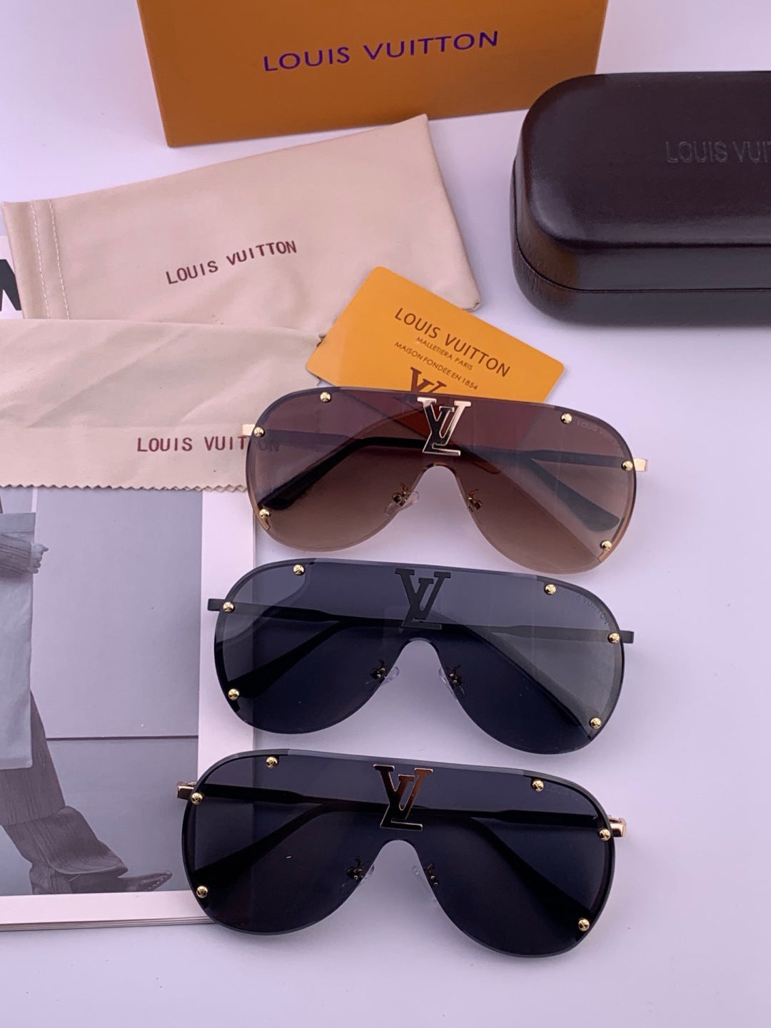 Louis Vuitton L81756 Aviator Black Lens Sunglasses for Men & Women - 431209 - detail image 8