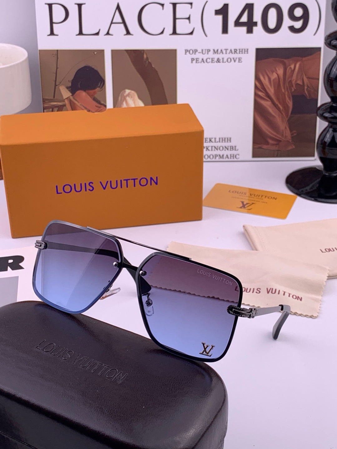 Louis Vuitton L91747 Aviator Gold Lens Sunglasses for Men & Women - 431212