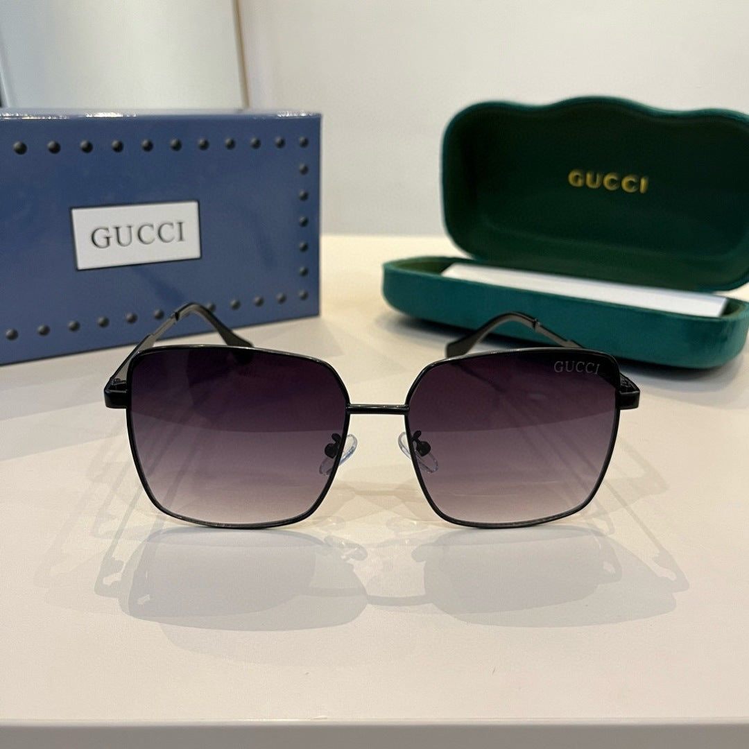 Gucci Metal Aviator Black Lens Sunglasses for Men & Women - 464972 - detail image 2