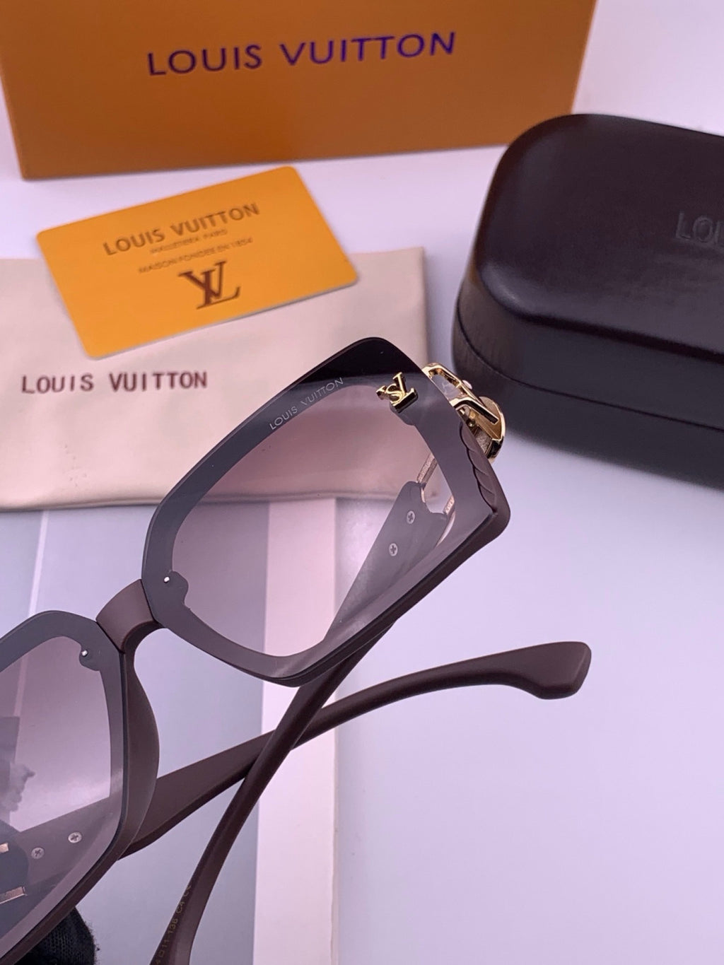 Louis Vuitton L5304 Polarized Square Brown Lens Sunglasses for Men & - 431290 - detail image 4