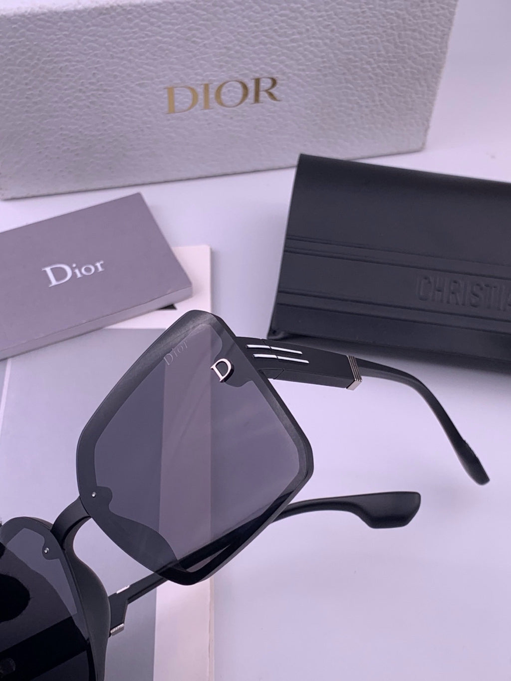 Dior CD8226 Polarized Square Brown Lens Sunglasses for Women - 431706 - detail image 2