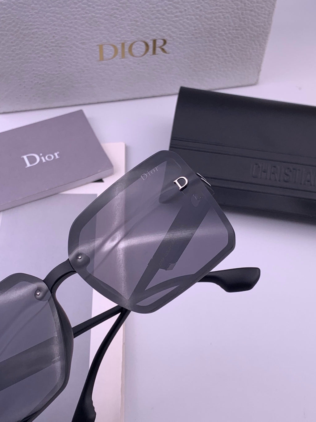 Dior CD8226 Polarized Square Brown Lens Sunglasses for Women - 431706 - detail image 3