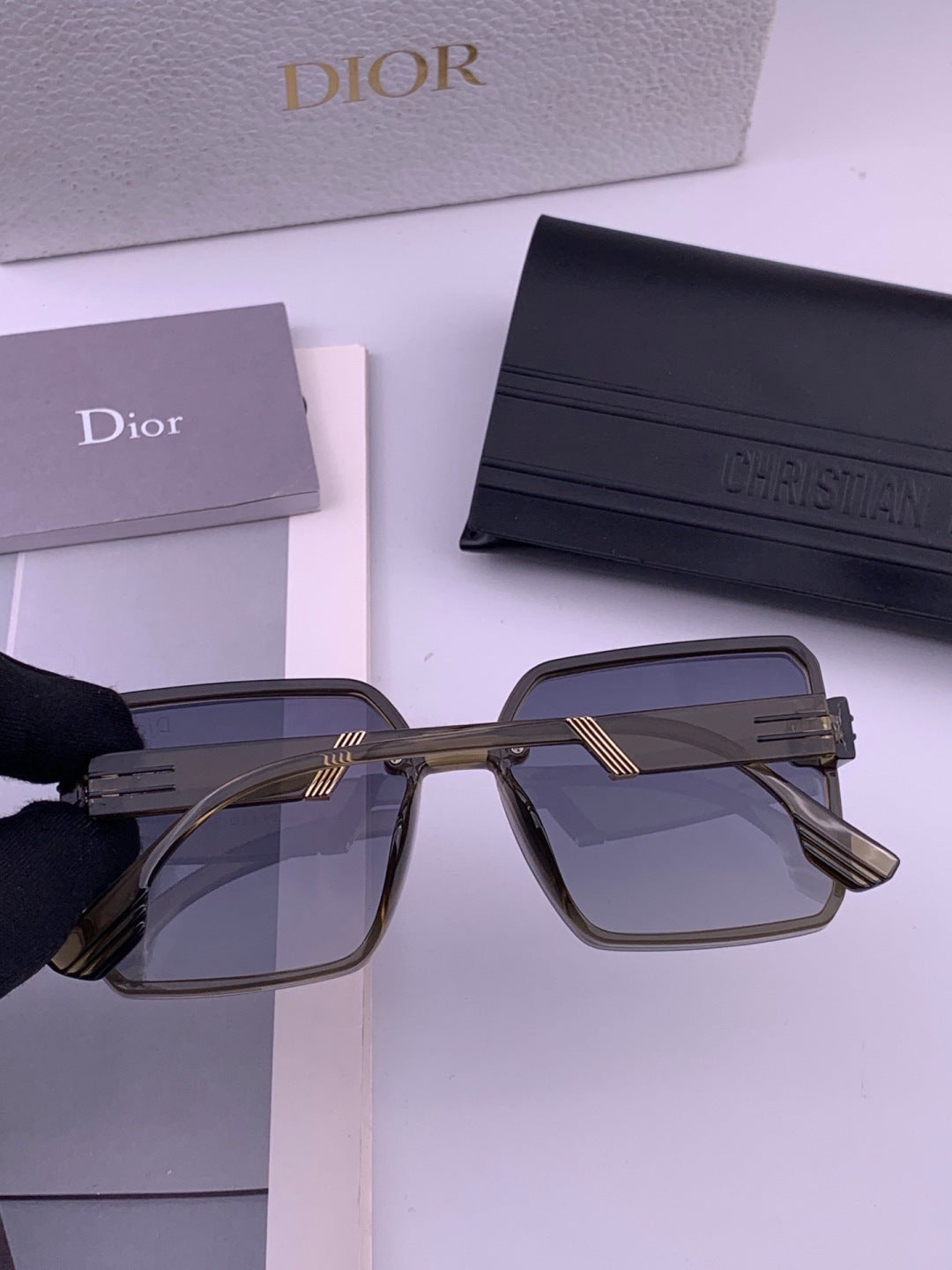 Dior CD8226 Polarized Square Gold Lens Sunglasses for Women - 431708 - detail image 3