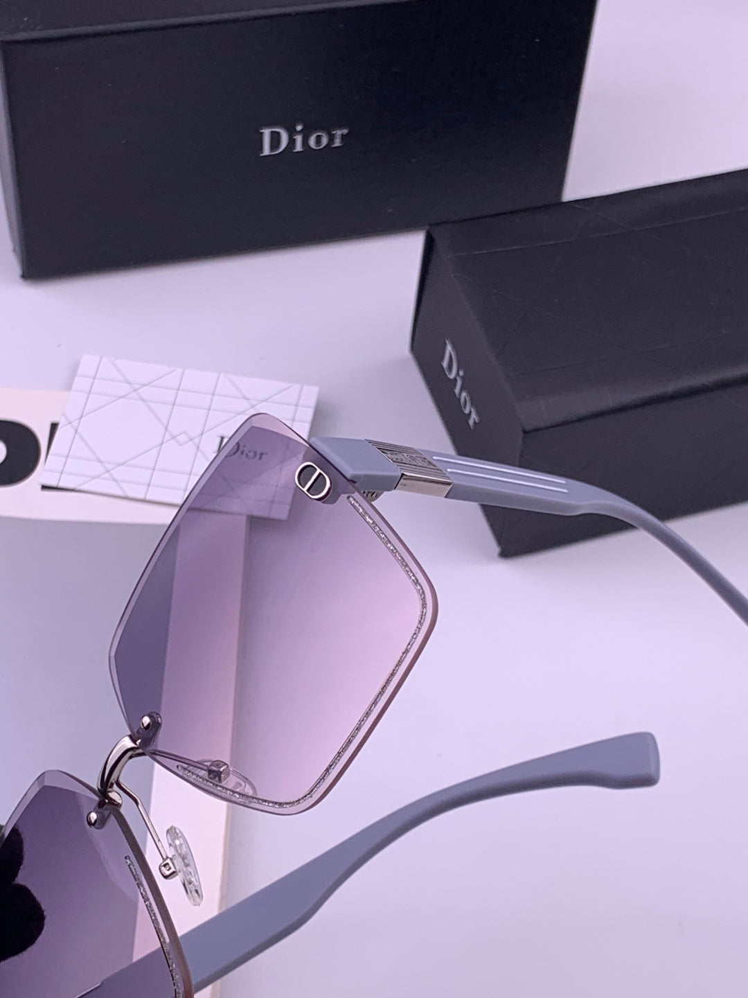 Dior D7771 Square Gold Lens Sunglasses for Men & Women - 431714 - detail image 3