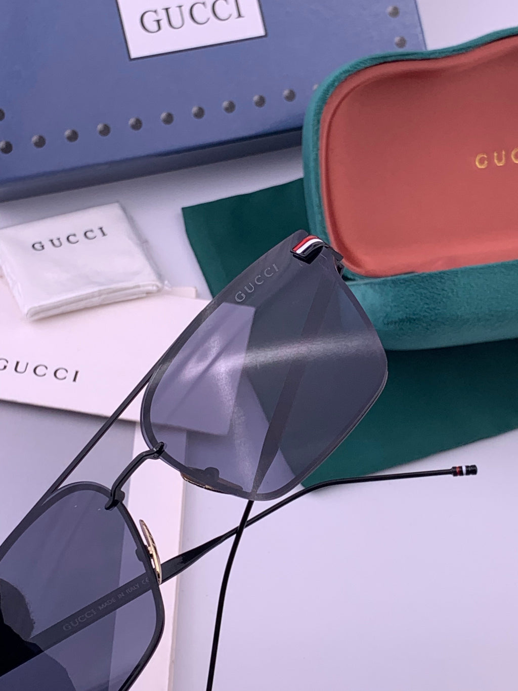 Gucci G152 Polarized Aviator Gold Lens Sunglasses for Men & Women - 431419 - detail image 4