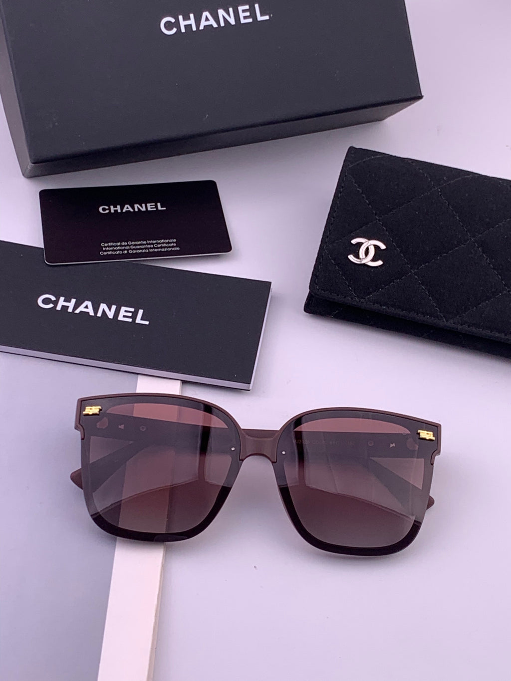 Chanel CH5292 Polarized Round Black Lens Sunglasses for Men & Women - 431609 - detail image 6