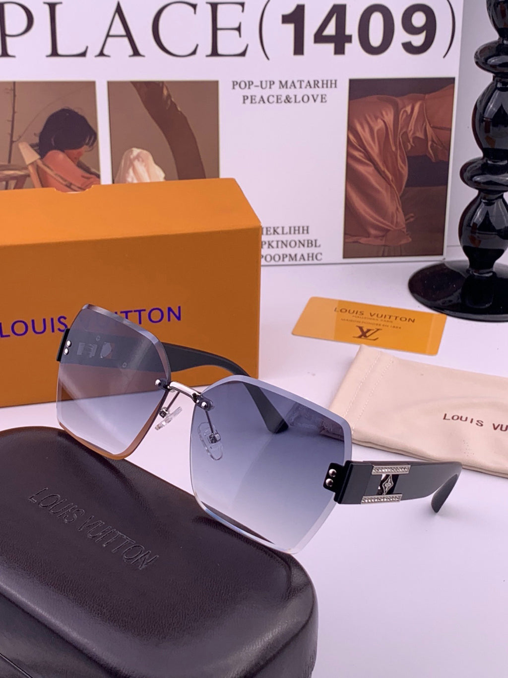 Louis Vuitton L9261 Square Black Lens Sunglasses for Men & Women - 431182 - detail image 2