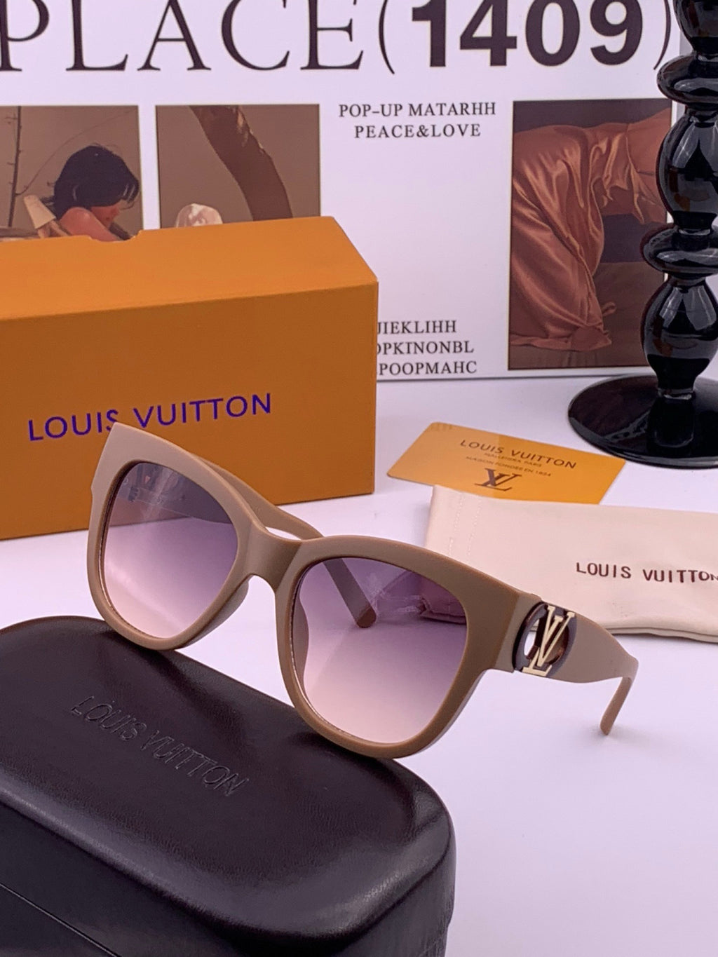 Louis Vuitton L07002 Square Purple Lens Sunglasses for Women - 431184 - detail image 2
