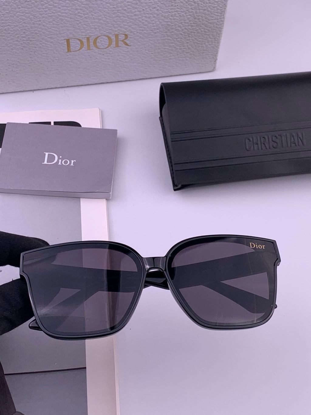 Dior D6895 Square Pink Lens Sunglasses for Men & Women - 431794