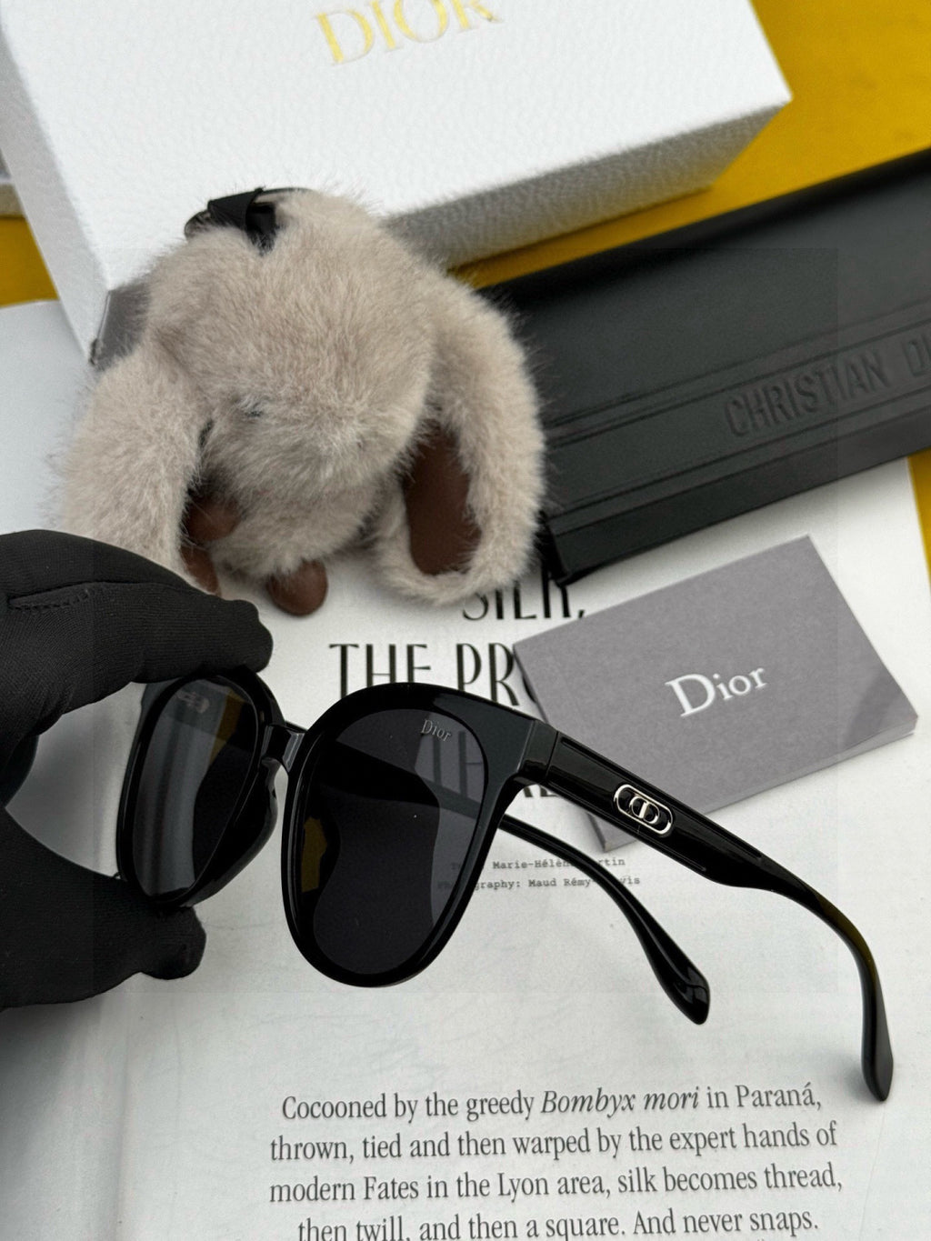 Dior D6106 Polarized Round Red Lens Sunglasses for Men & Women - 431772 - detail image 5