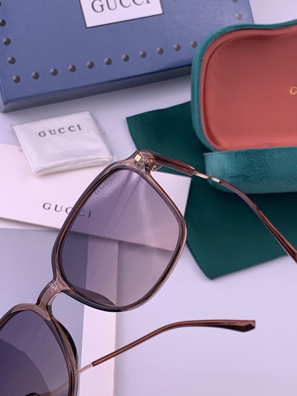 Gucci G7231 Metal Fashion Red Lens Sunglasses for Men & Women - 431328 - detail image 3