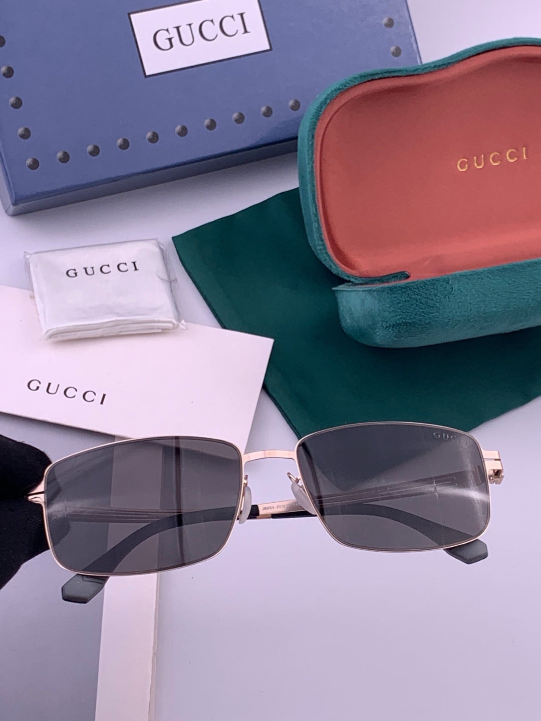 Gucci G4805 Polarized Aviator Black Lens Sunglasses for Men - 431330