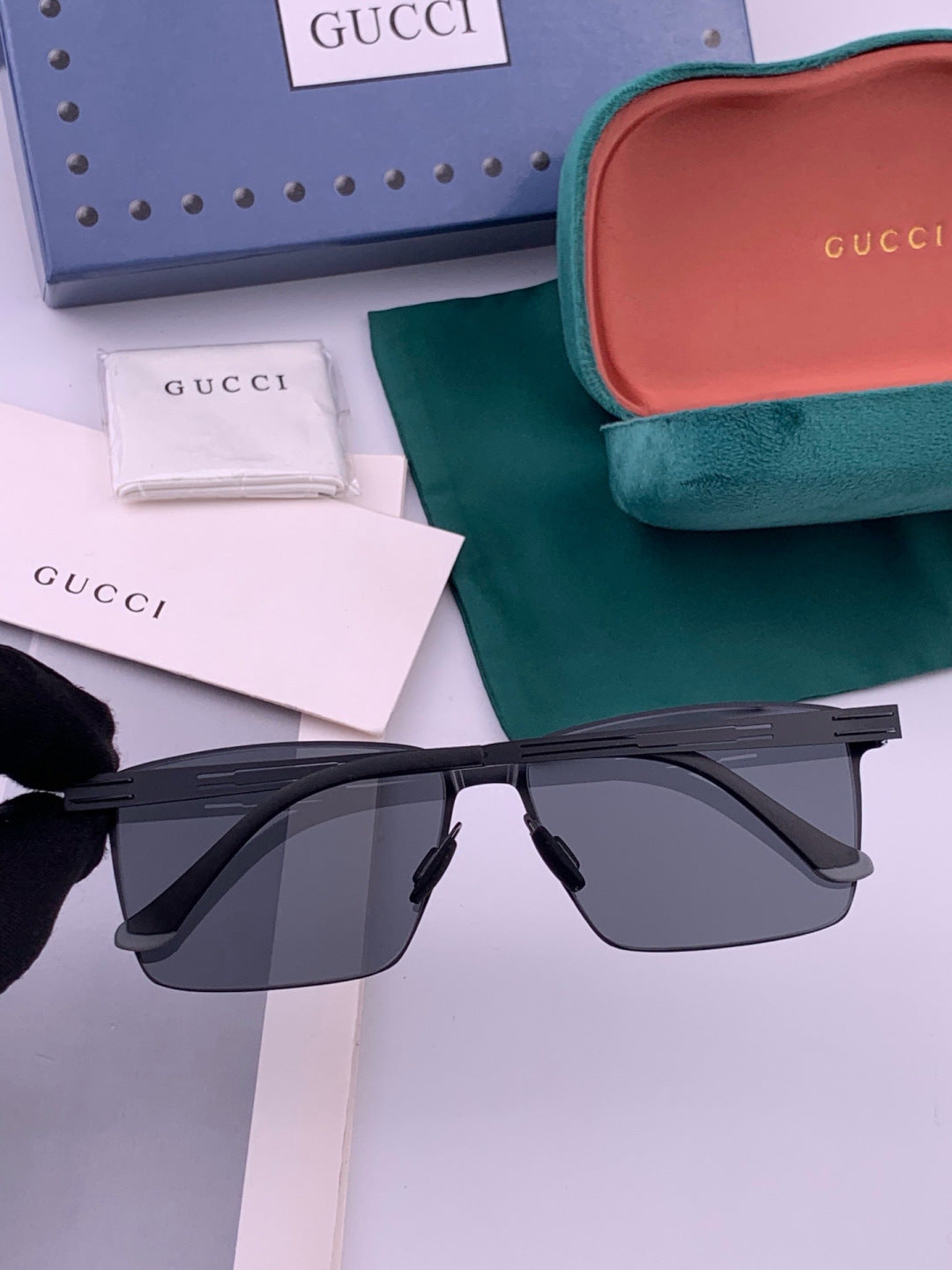 Gucci G2882 Fashion Pink Lens Sunglasses for Men & Women - 431331 - detail image 4