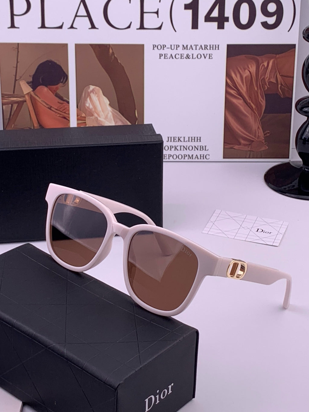 Dior D8913 Polarized Square Red Lens Sunglasses for Men & Women - 449092 - detail image 2