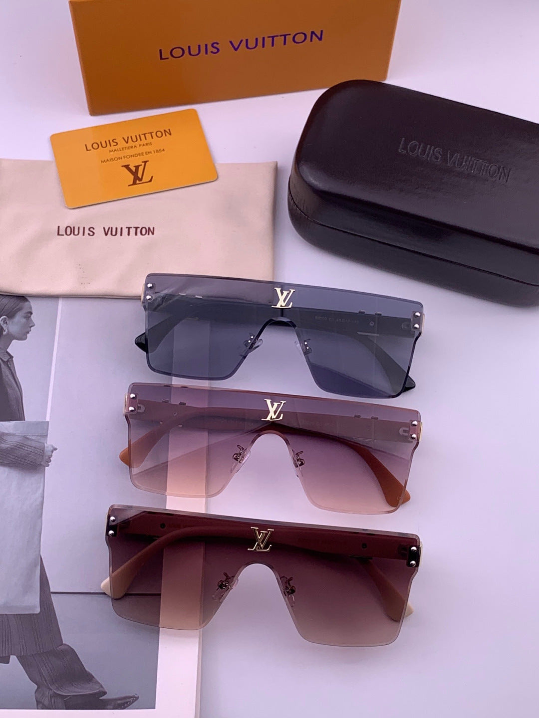 Louis Vuitton L36000 Oversized Purple Lens Sunglasses for Men & Women - 448604 - detail image 8