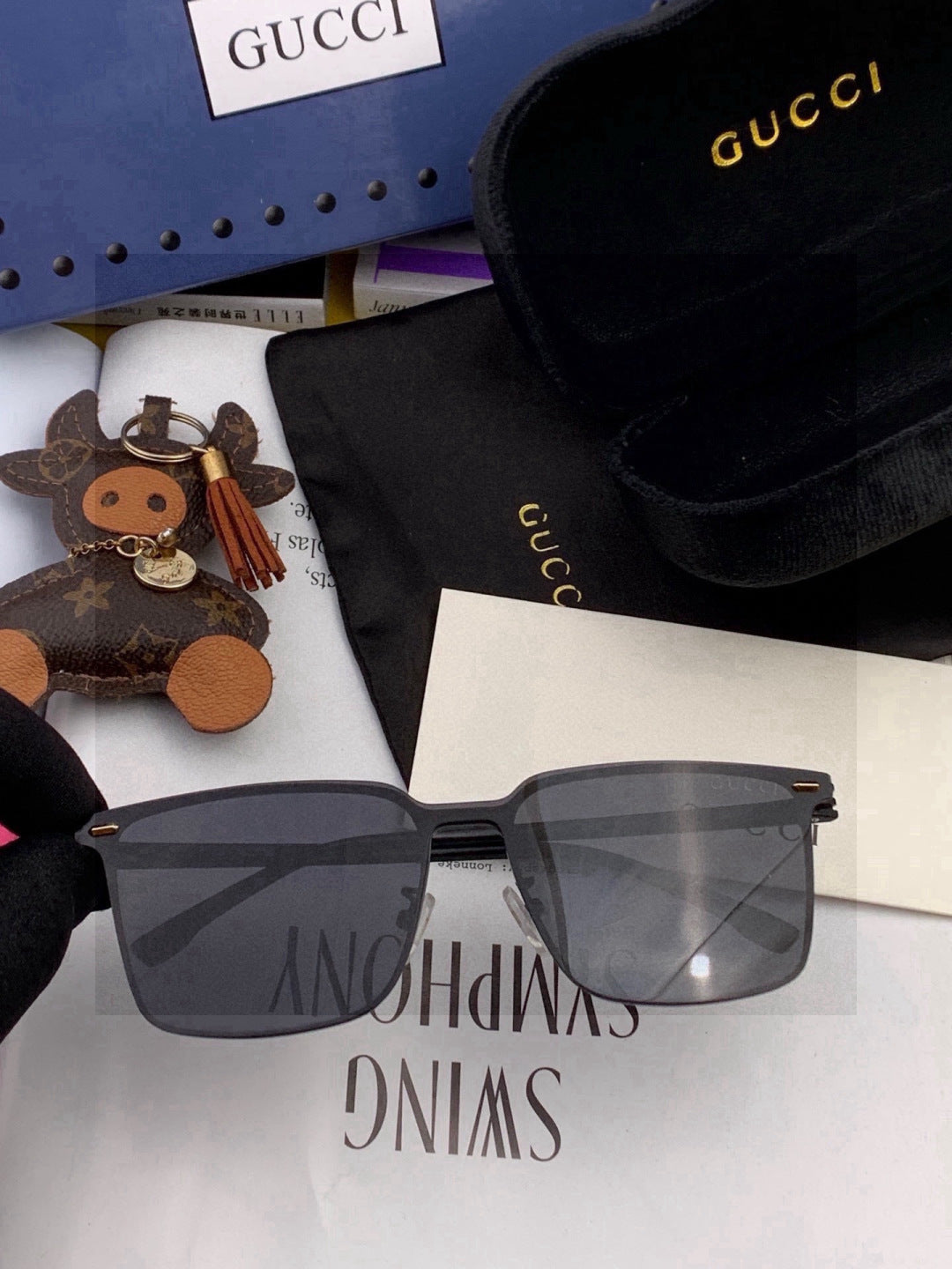 Gucci G11363 Fashion Red Lens Sunglasses for Men & Women - 448691 - detail image 2