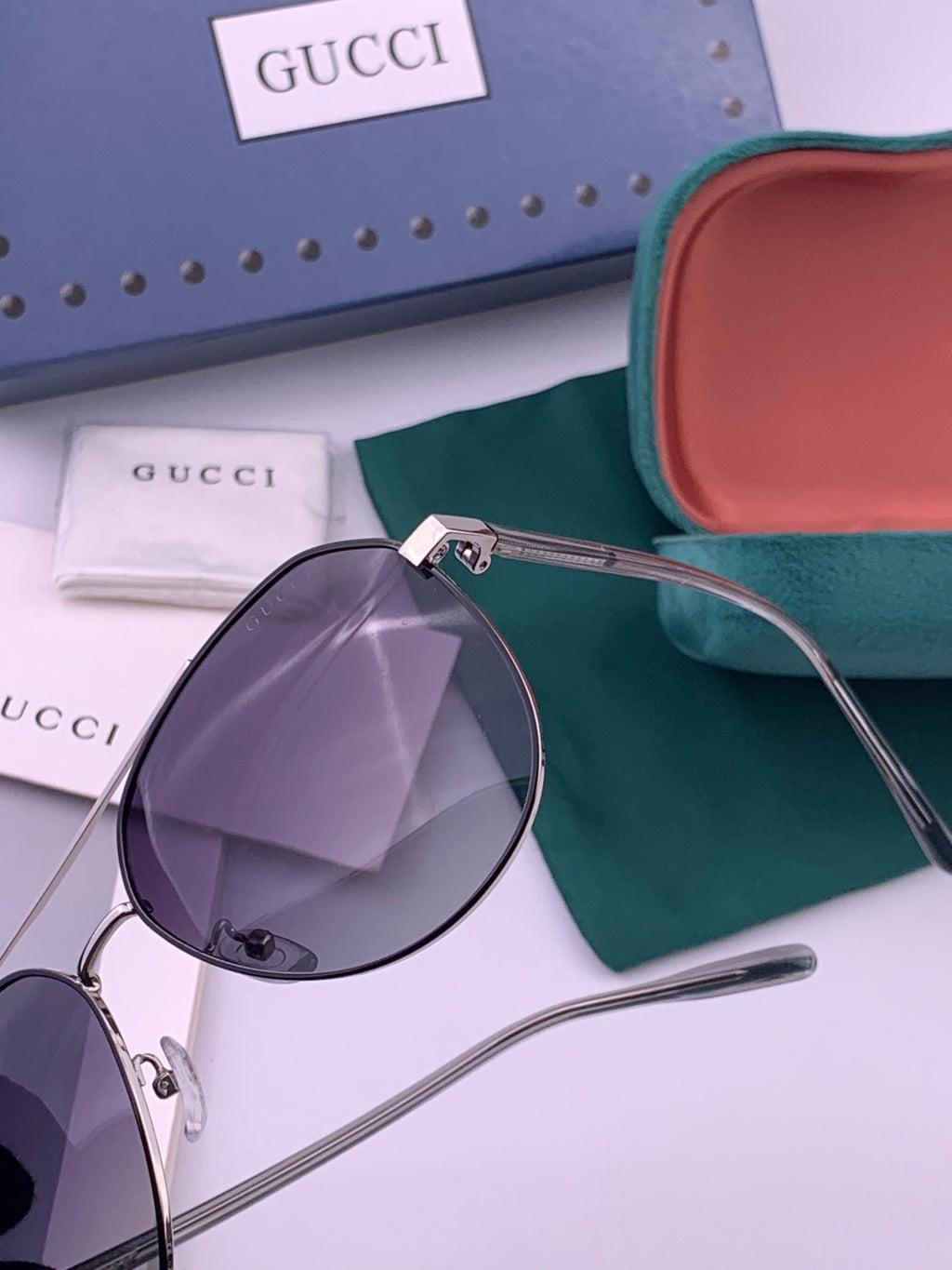 Gucci 5327 Polarized Aviator Gold Lens Sunglasses for Men & Women - 448702 - detail image 3