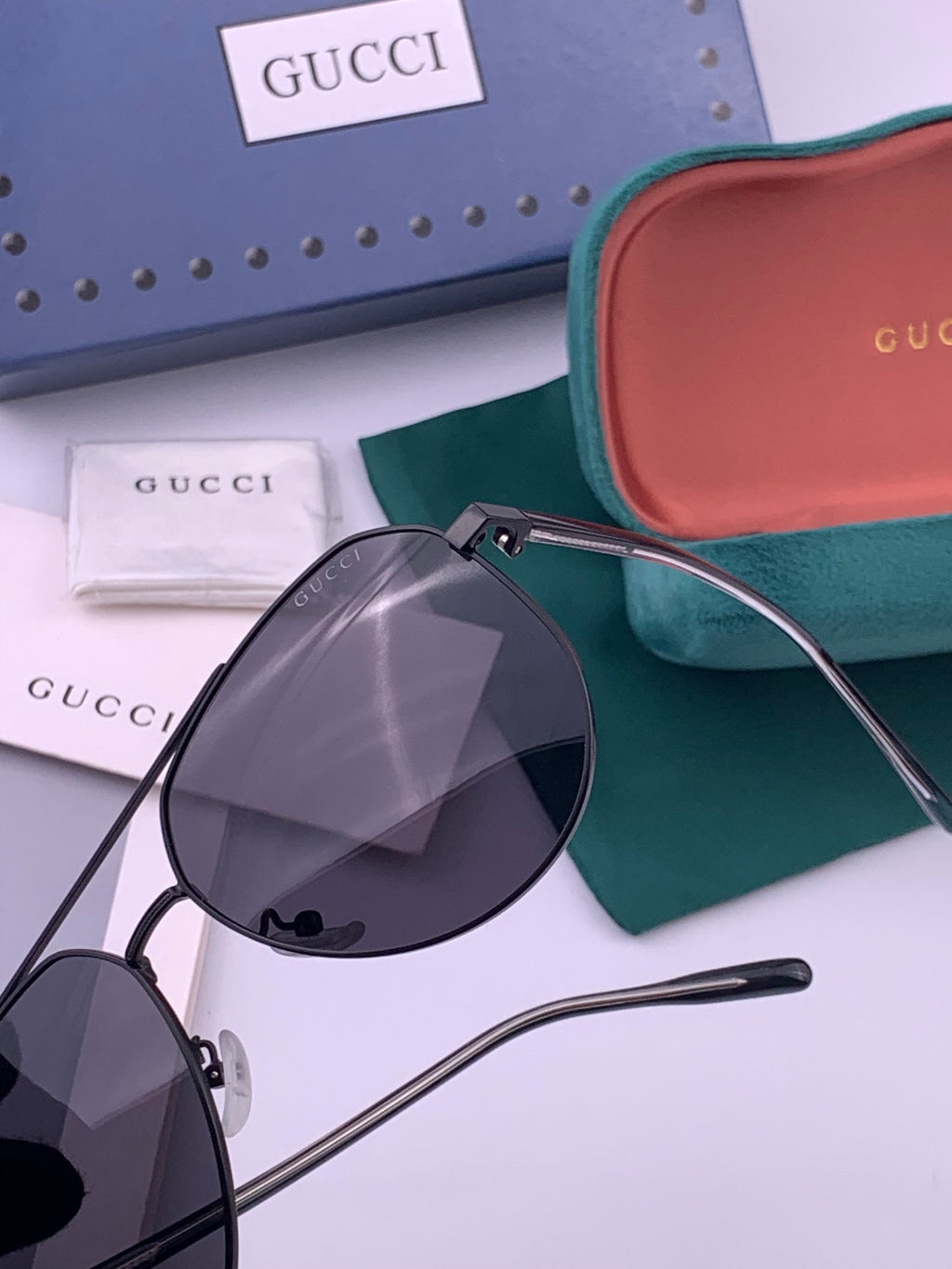 Gucci 5327 Polarized Aviator Gold Lens Sunglasses for Men & Women - 448703 - detail image 3