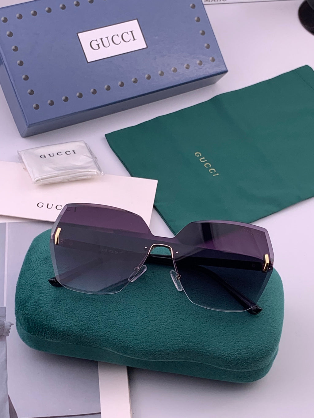 Gucci G8212 Polarized Rimless Black Lens Sunglasses for Men & Women - 448708 - detail image 6