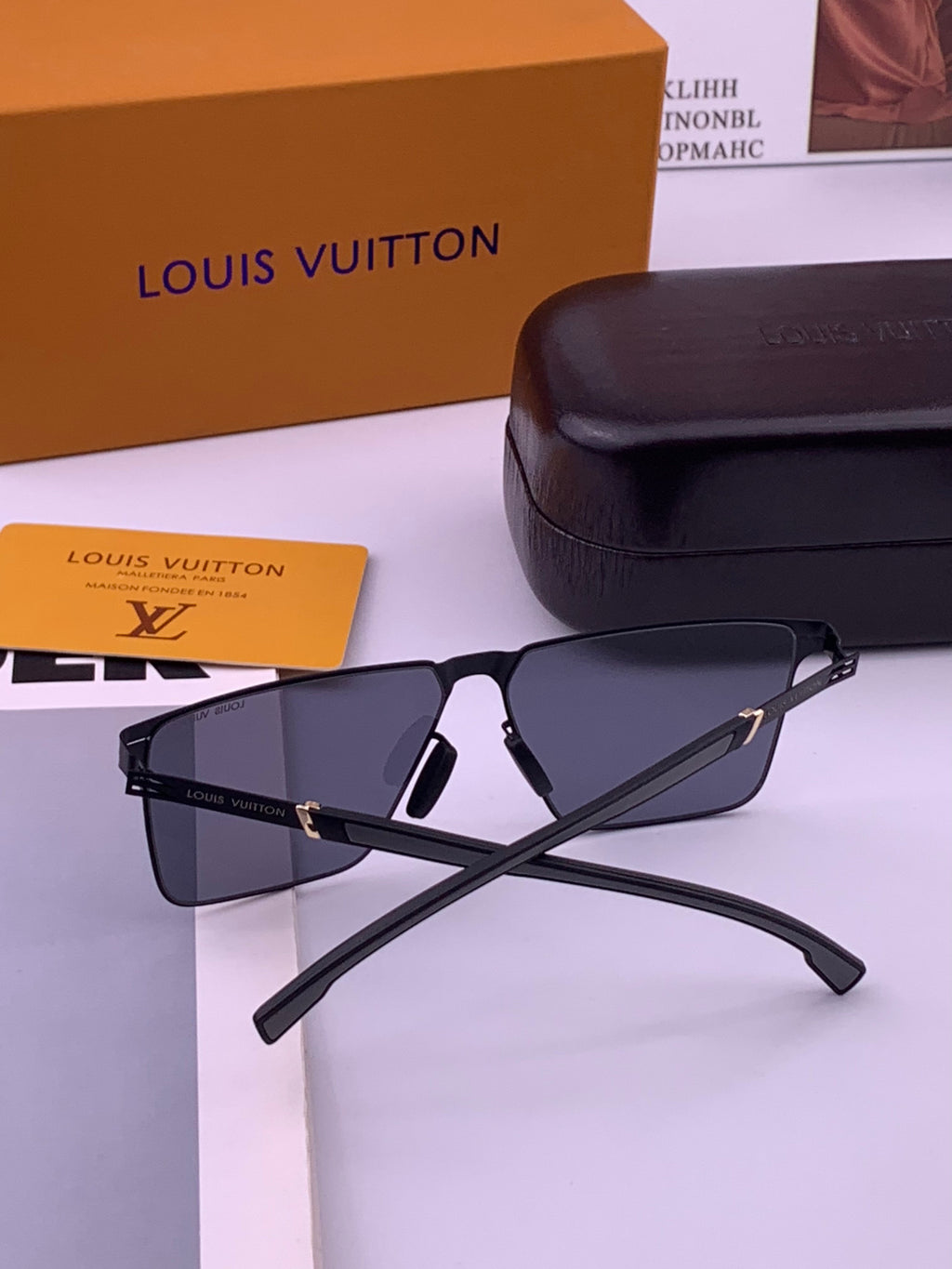 Louis Vuitton L616 Fashion Gold Lens Sunglasses for Men & Women - detail image 5