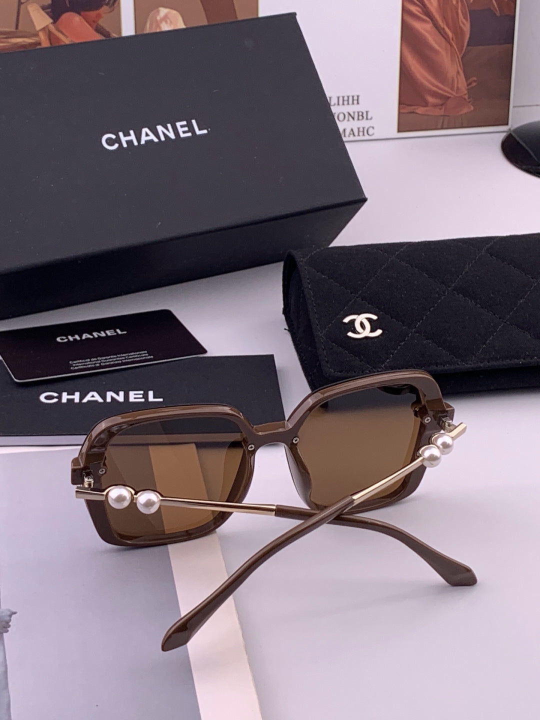 Chanel CH1910 Polarized Oversized Gold Lens Sunglasses for Men & Wome - 449036 - detail image 5