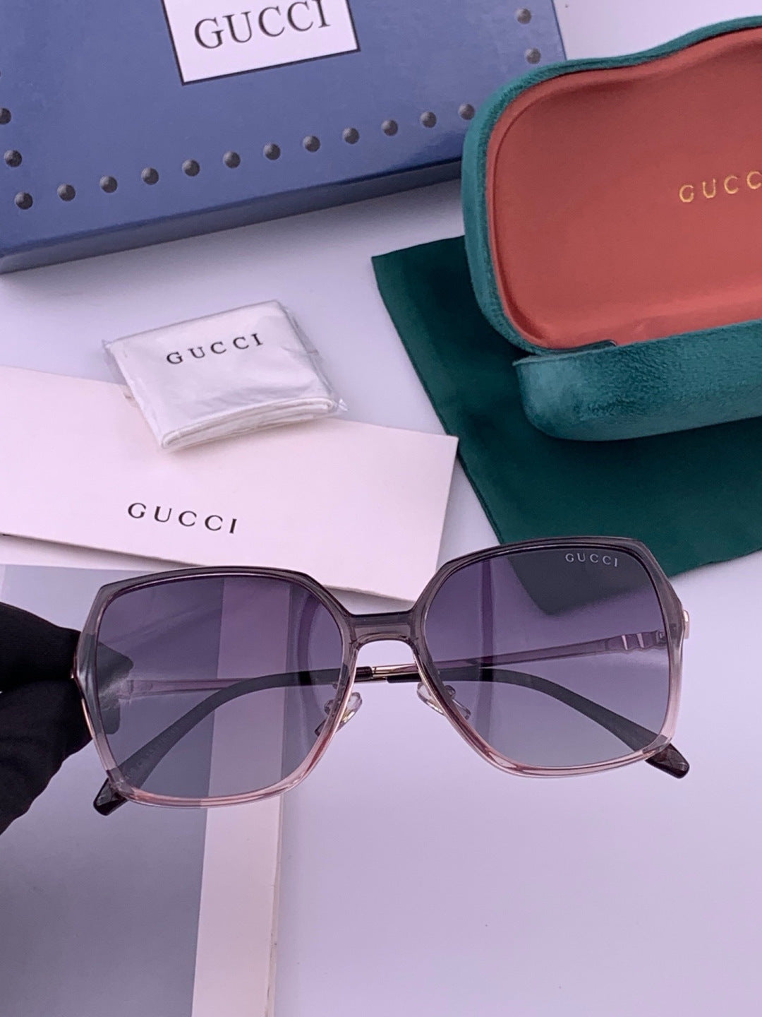 Gucci G6640 Polarized Round Red Lens Sunglasses for Women - 448883