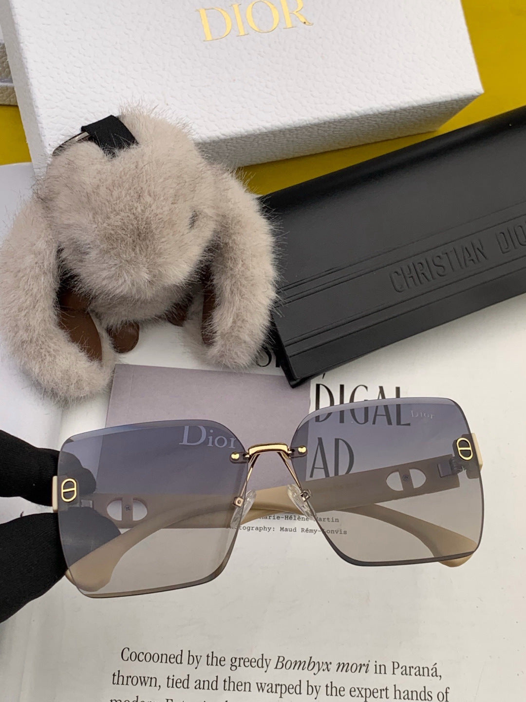 Dior D3550 Square Black Lens Sunglasses for Men & Women - 449169 - detail image 3