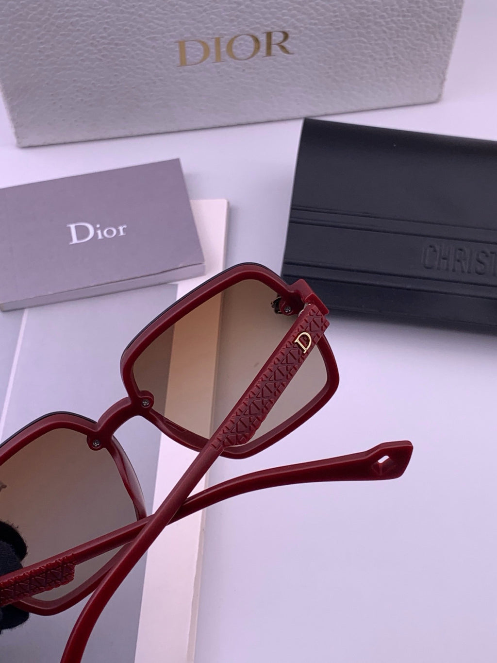 Dior D47002 Fashion Purple Lens Sunglasses for Men & Women - 449160 - detail image 5